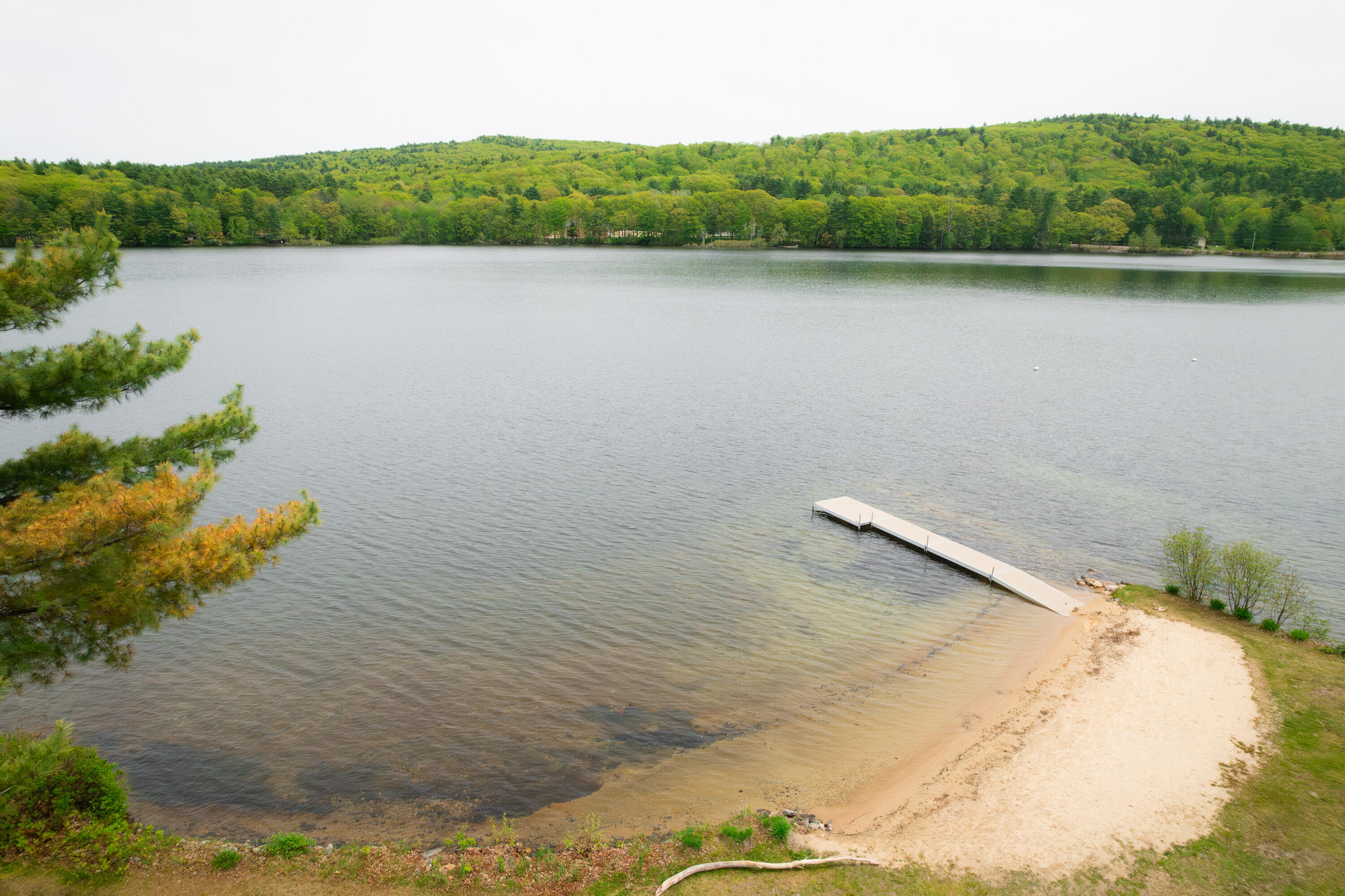 main property photo 13