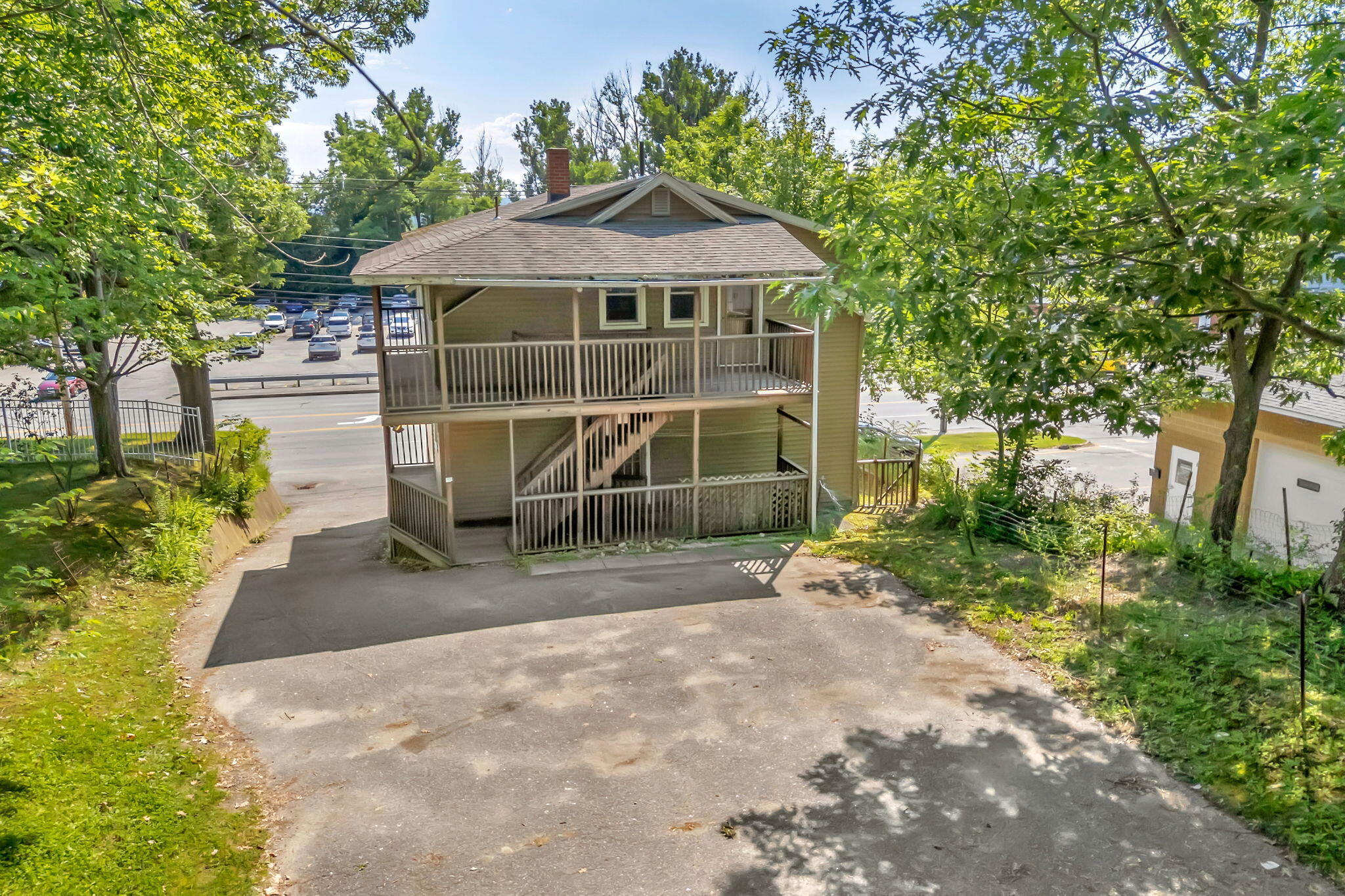 main property photo 51