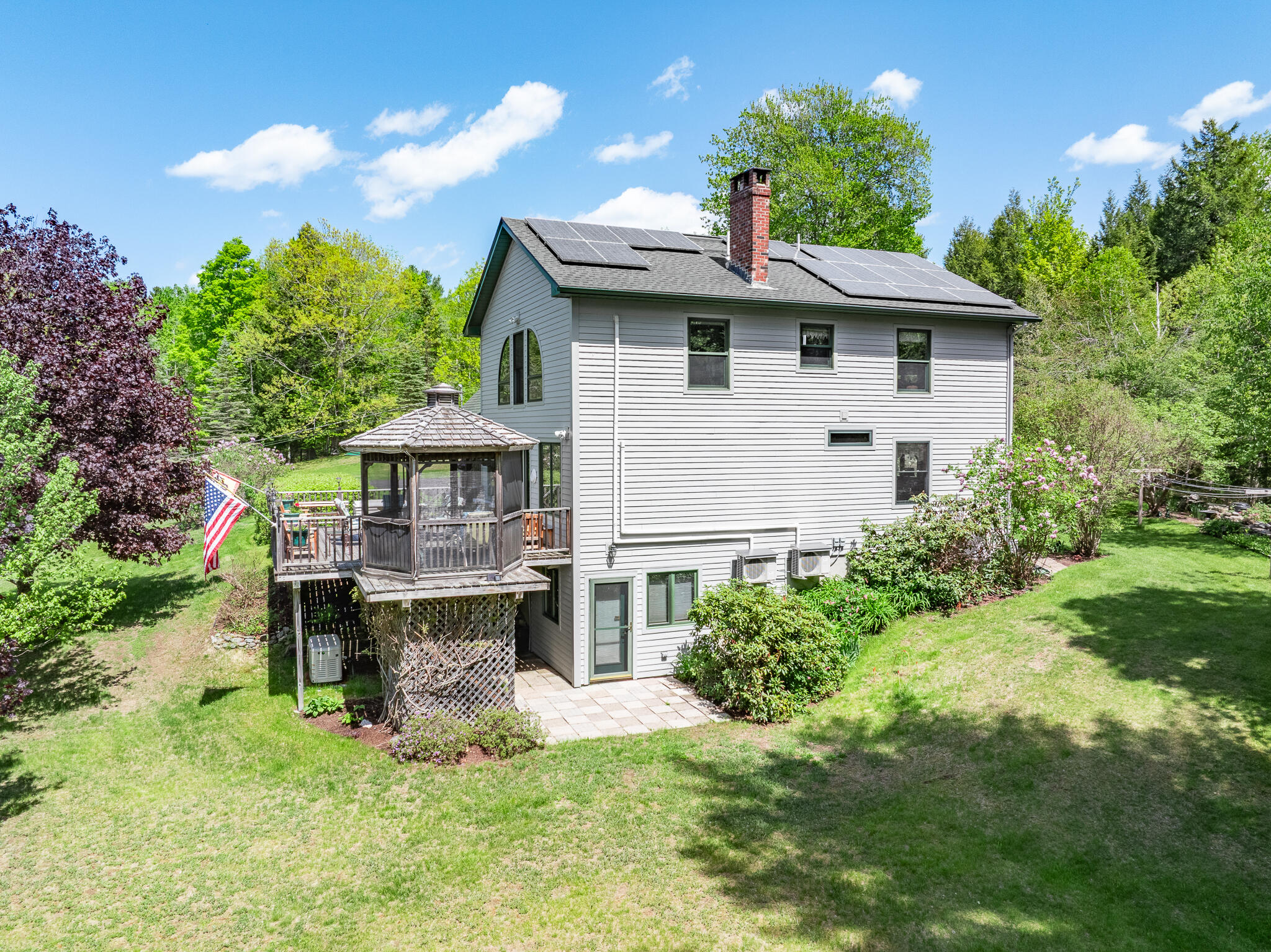 main property photo 40