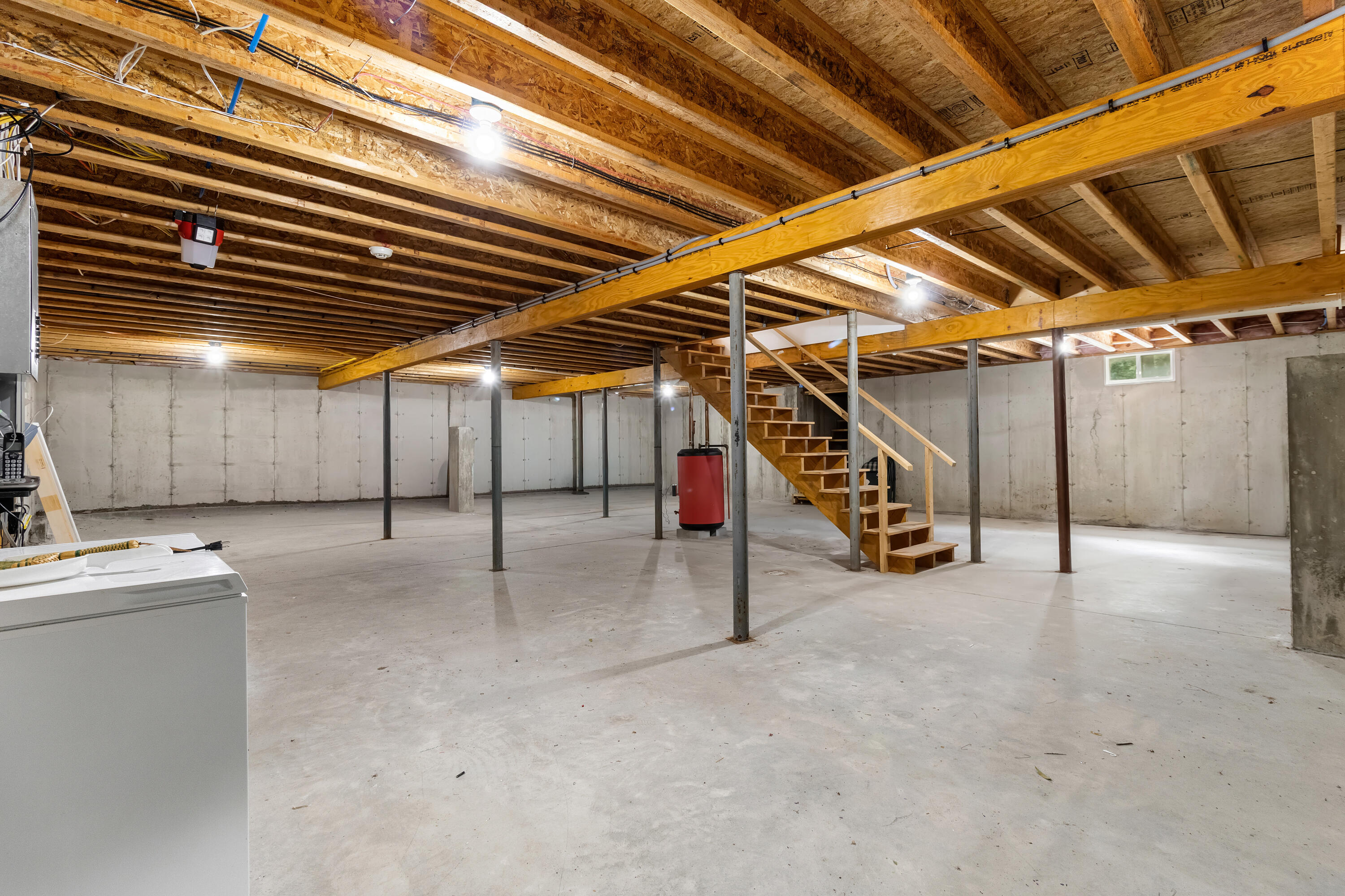main property photo 61