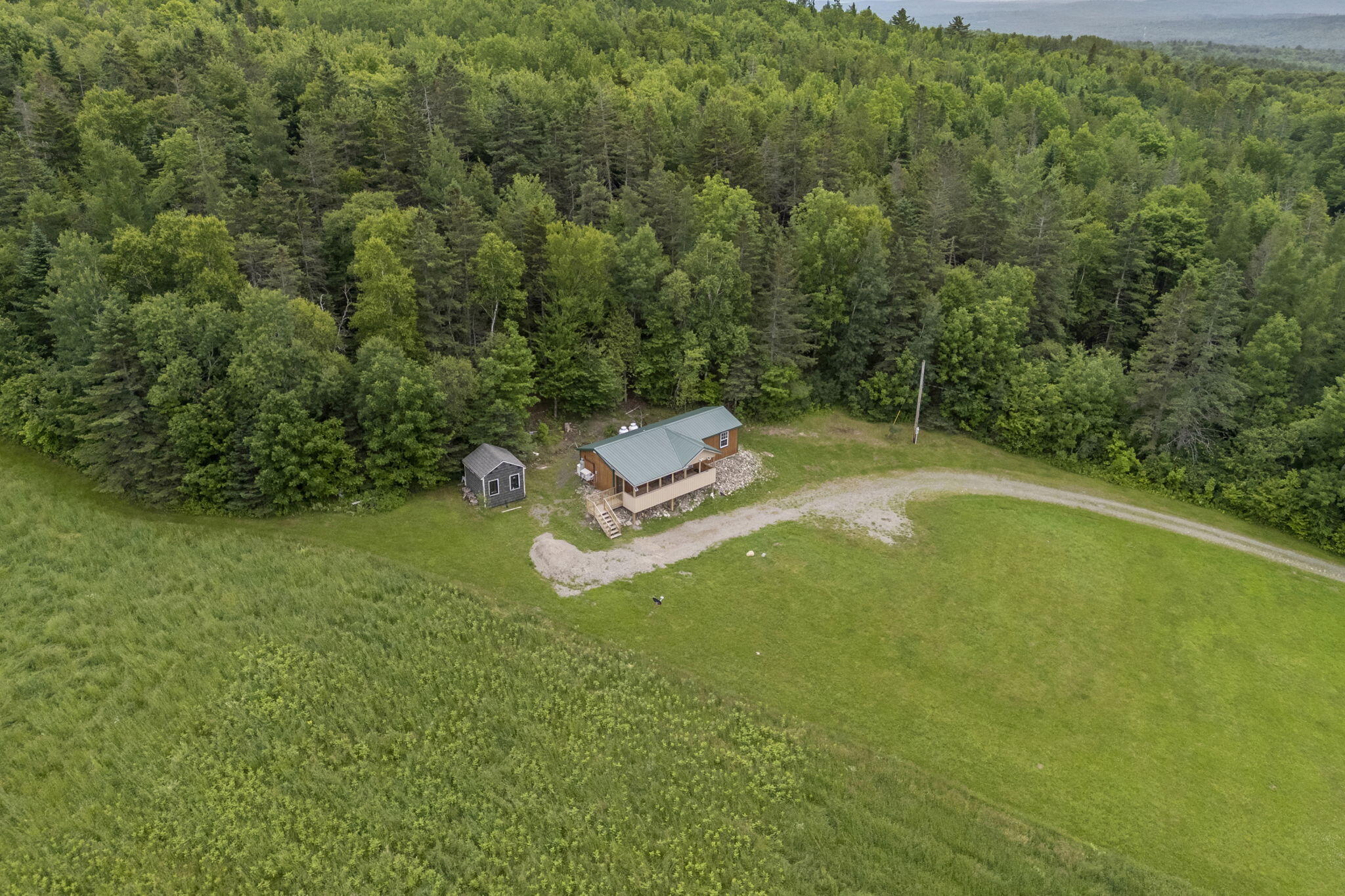 main property photo 40