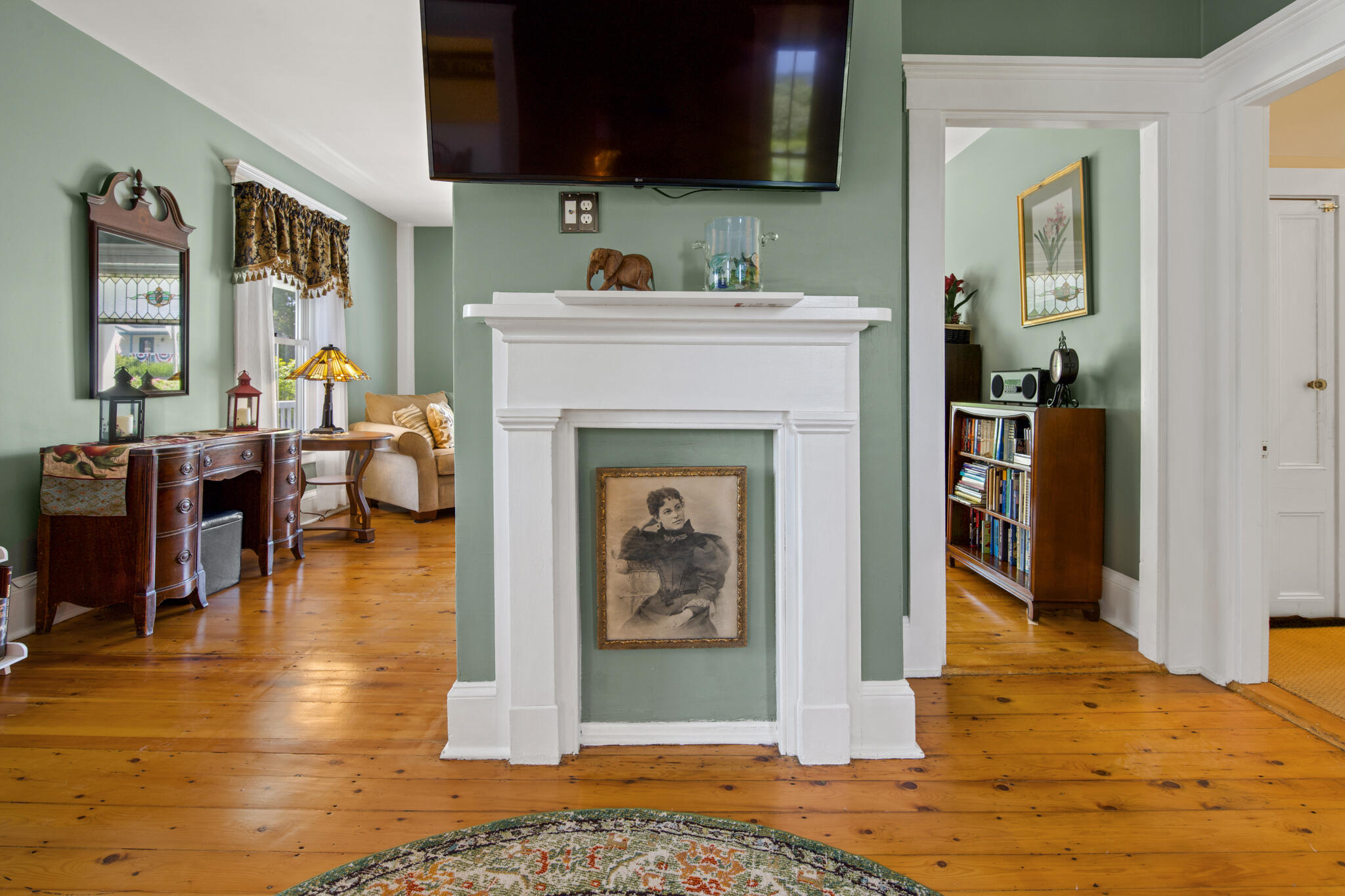 main property photo 27