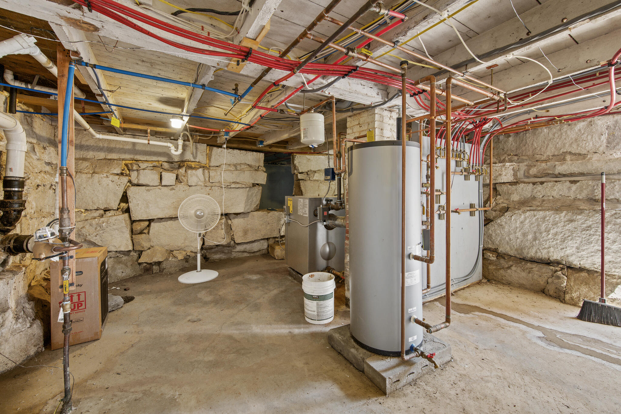 main property photo 81
