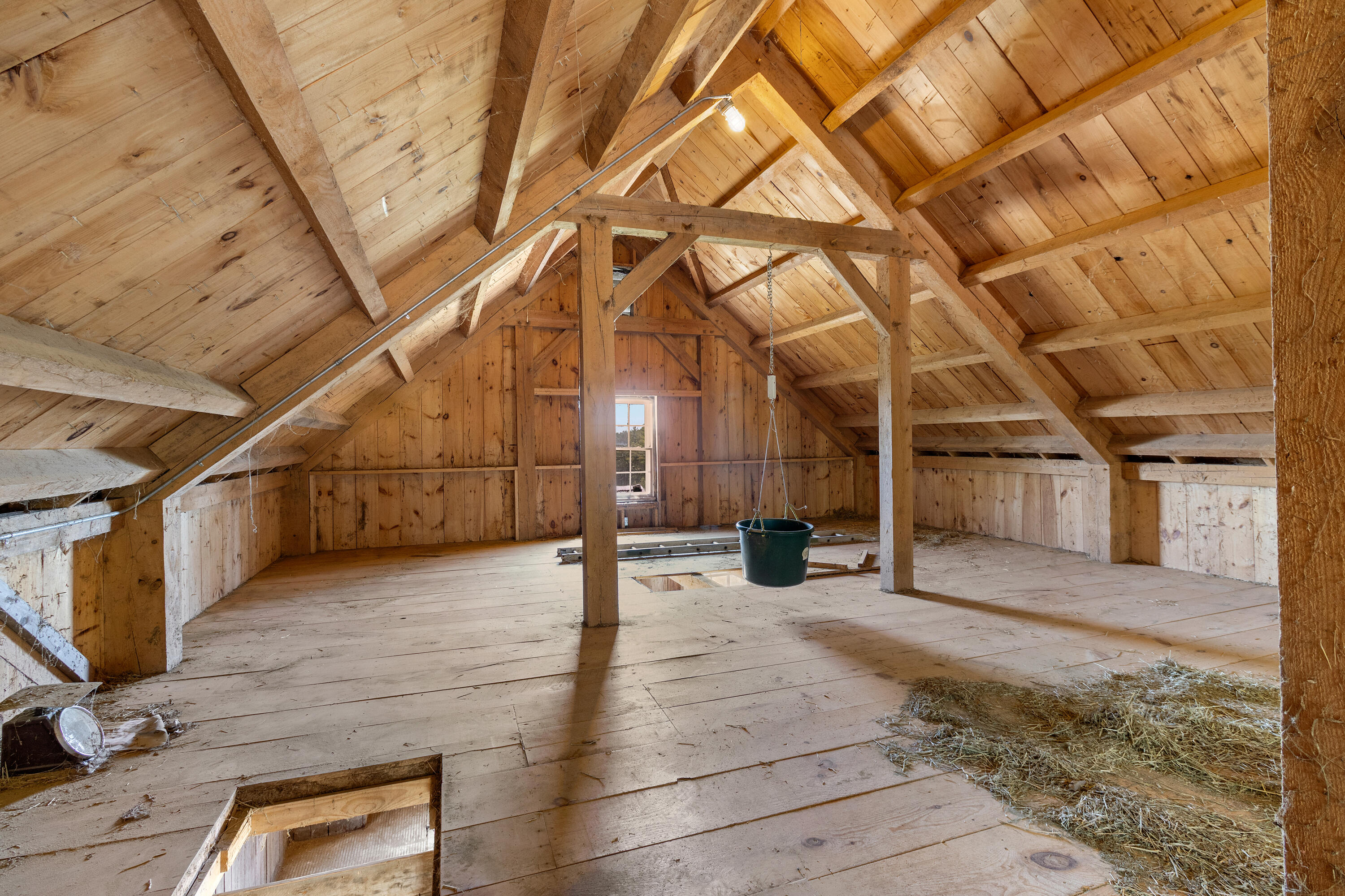 main property photo 42