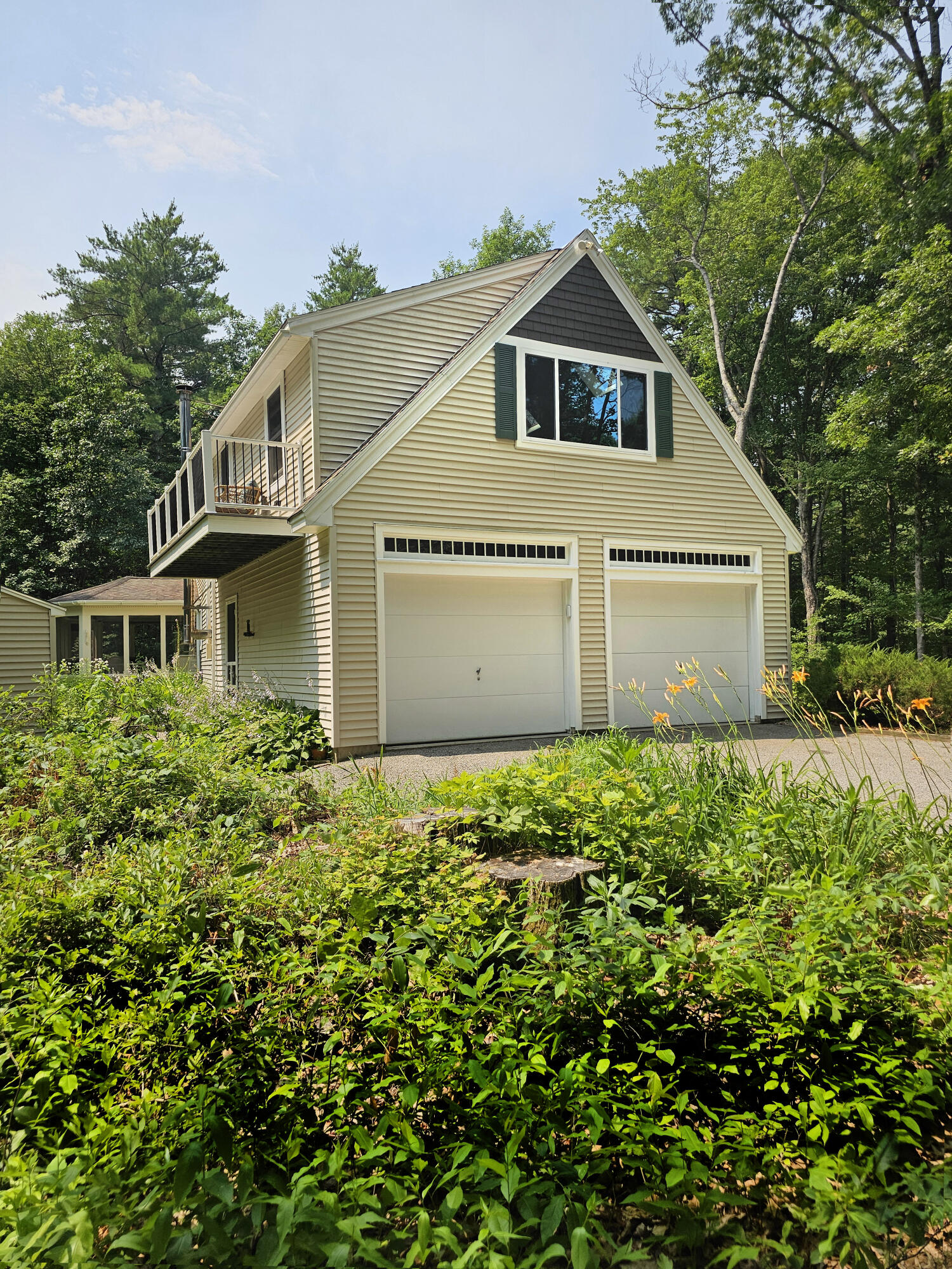 main property photo 57