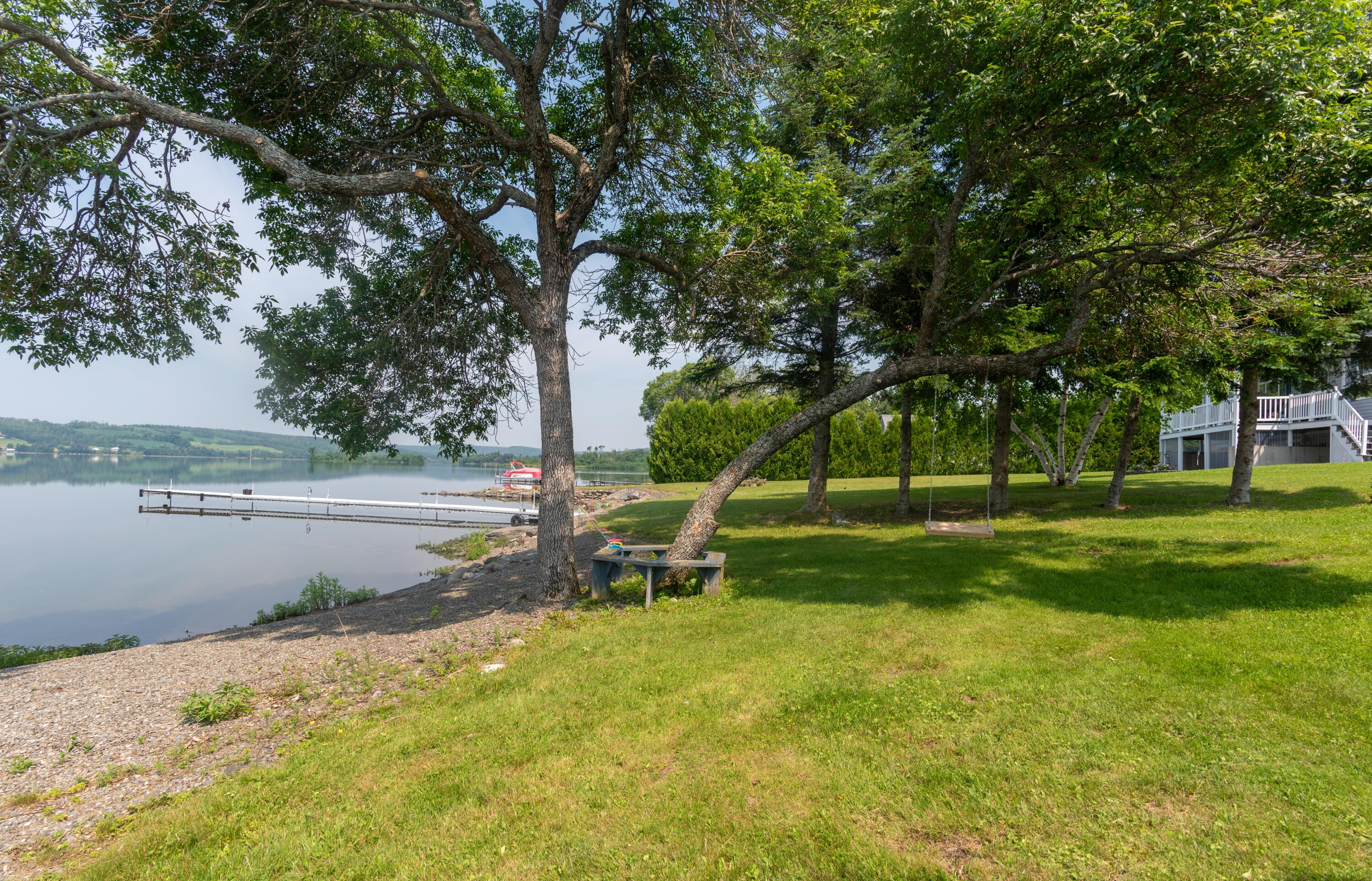 main property photo 19