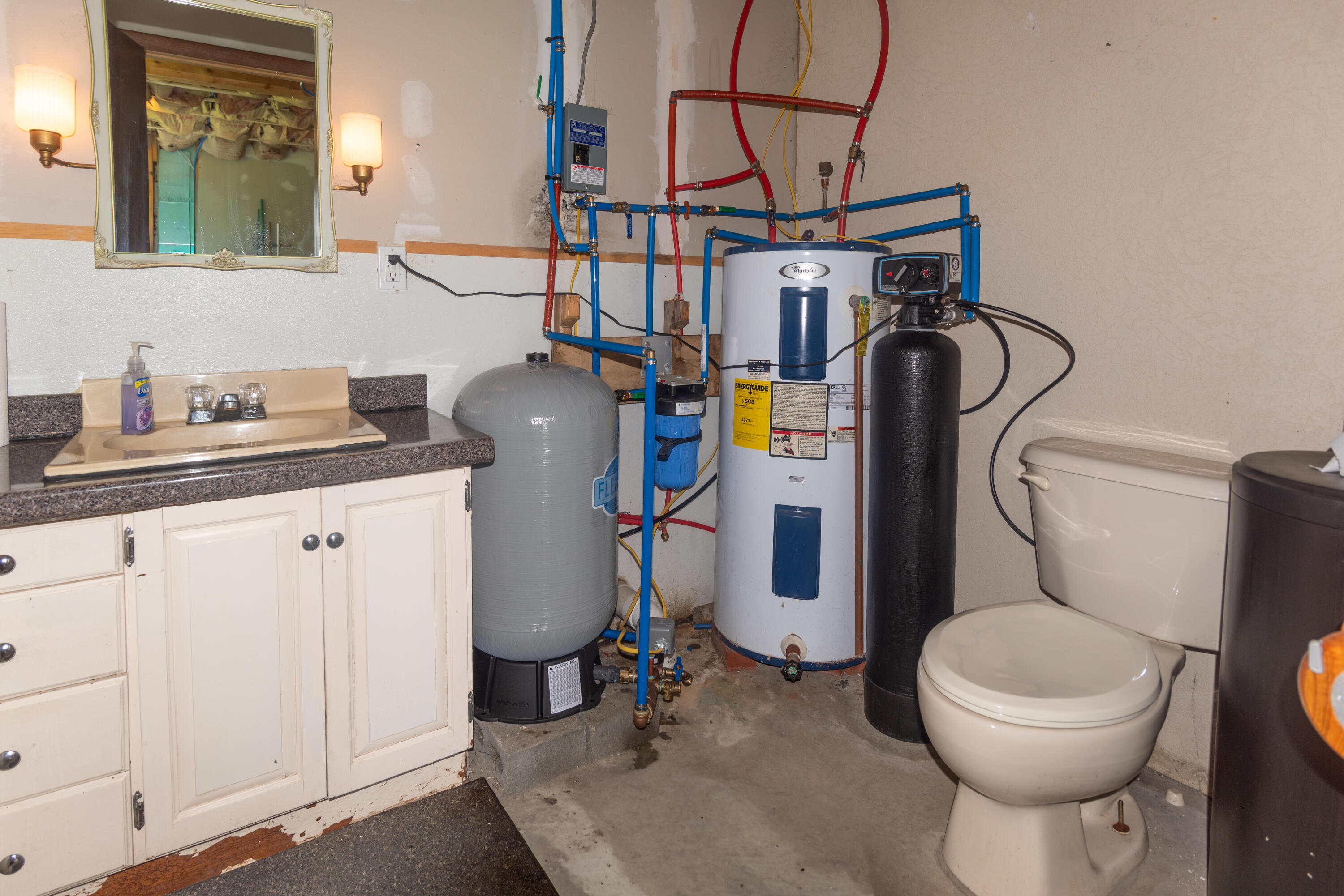 main property photo 49