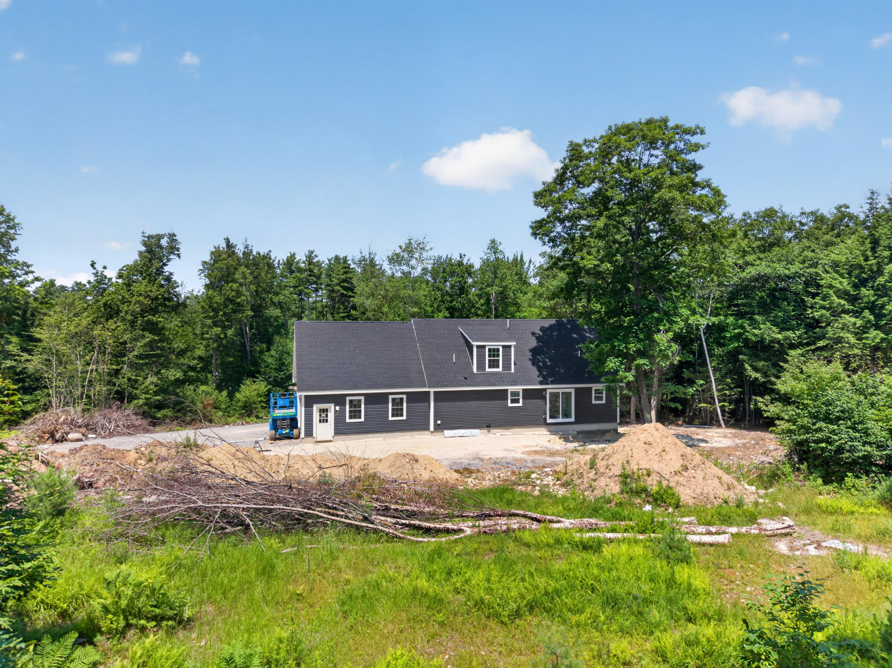main property photo 42