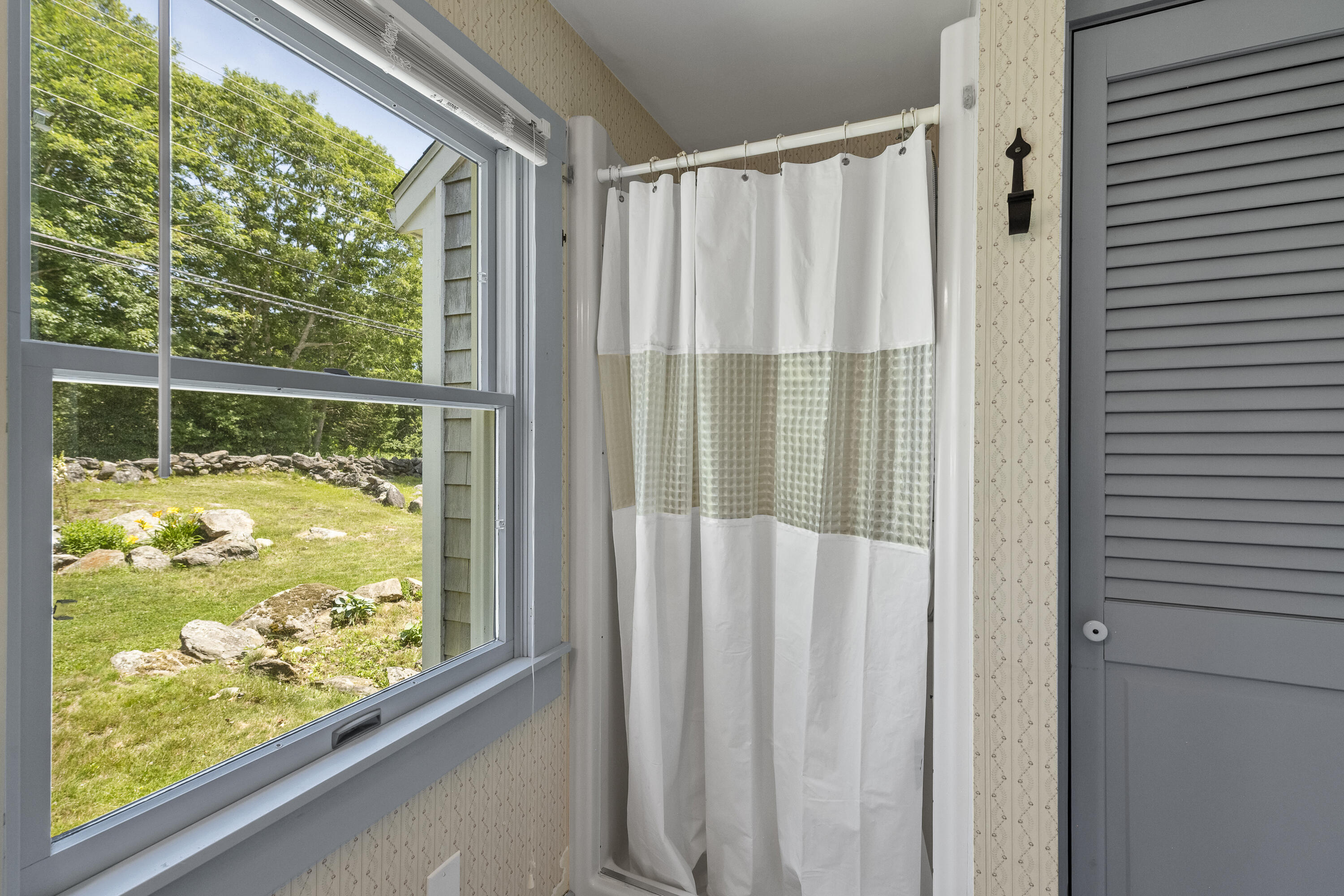 main property photo 53