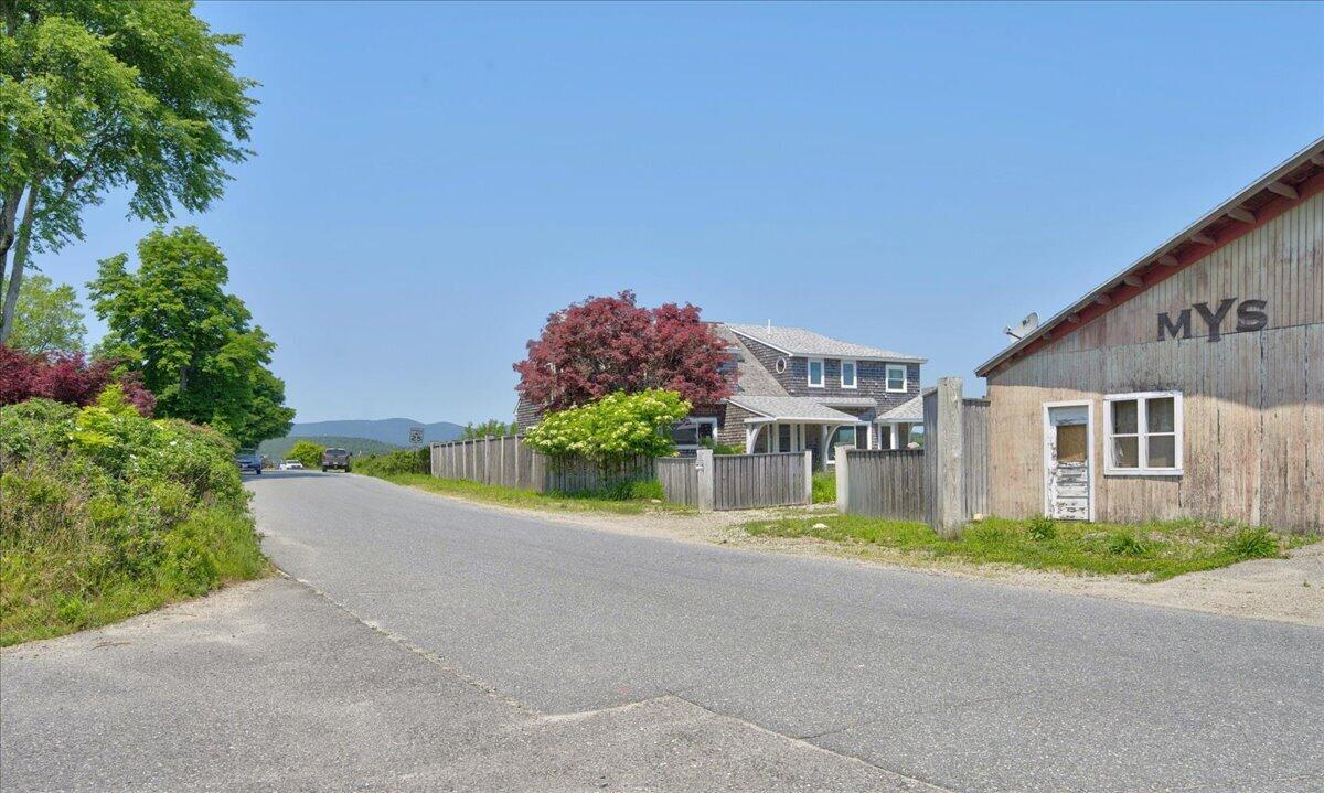 main property photo 48