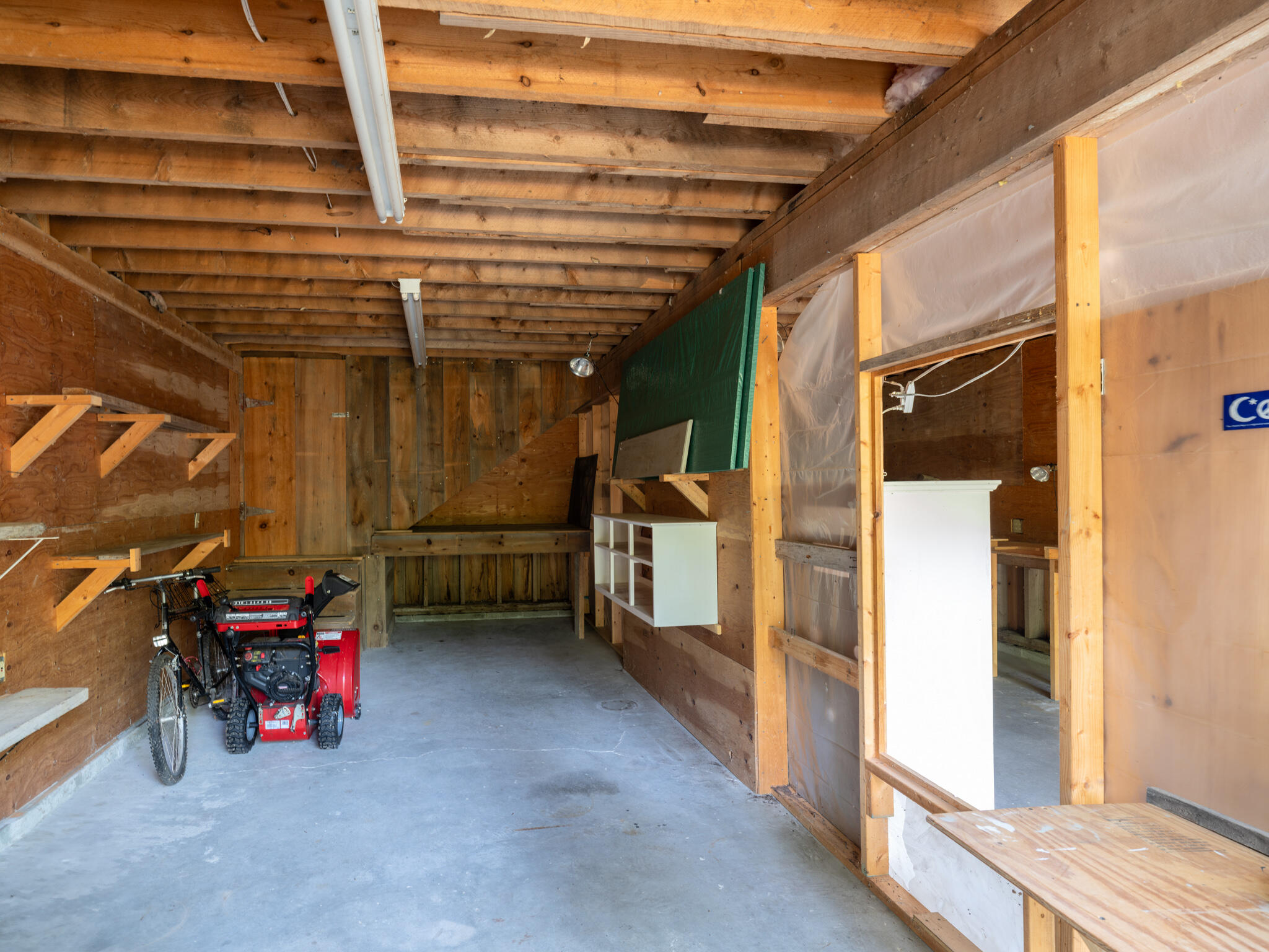 main property photo 66