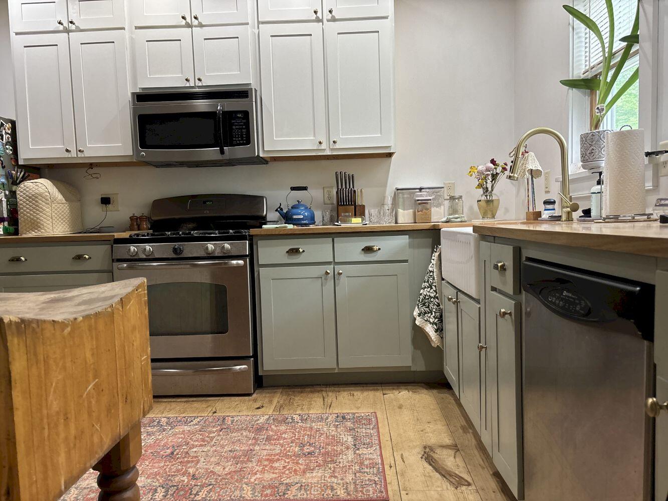 main property photo 76