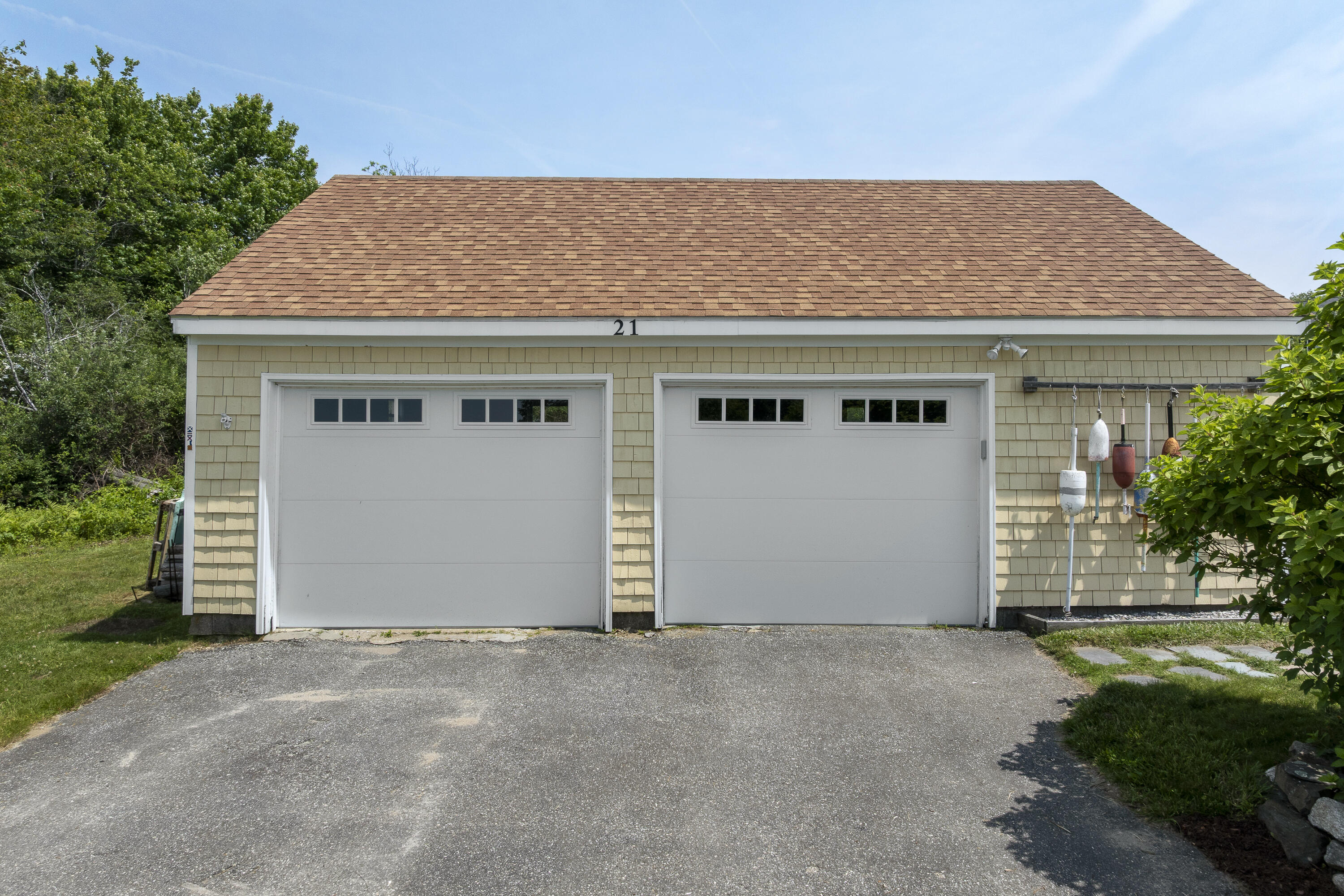 main property photo 45