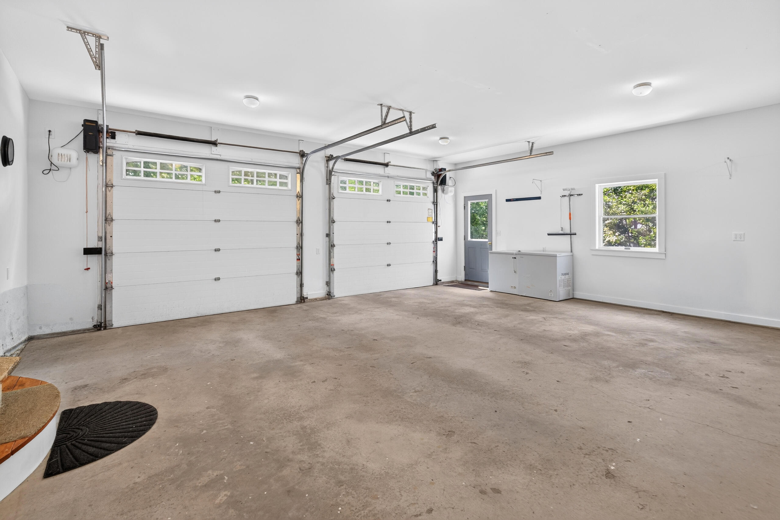 main property photo 71