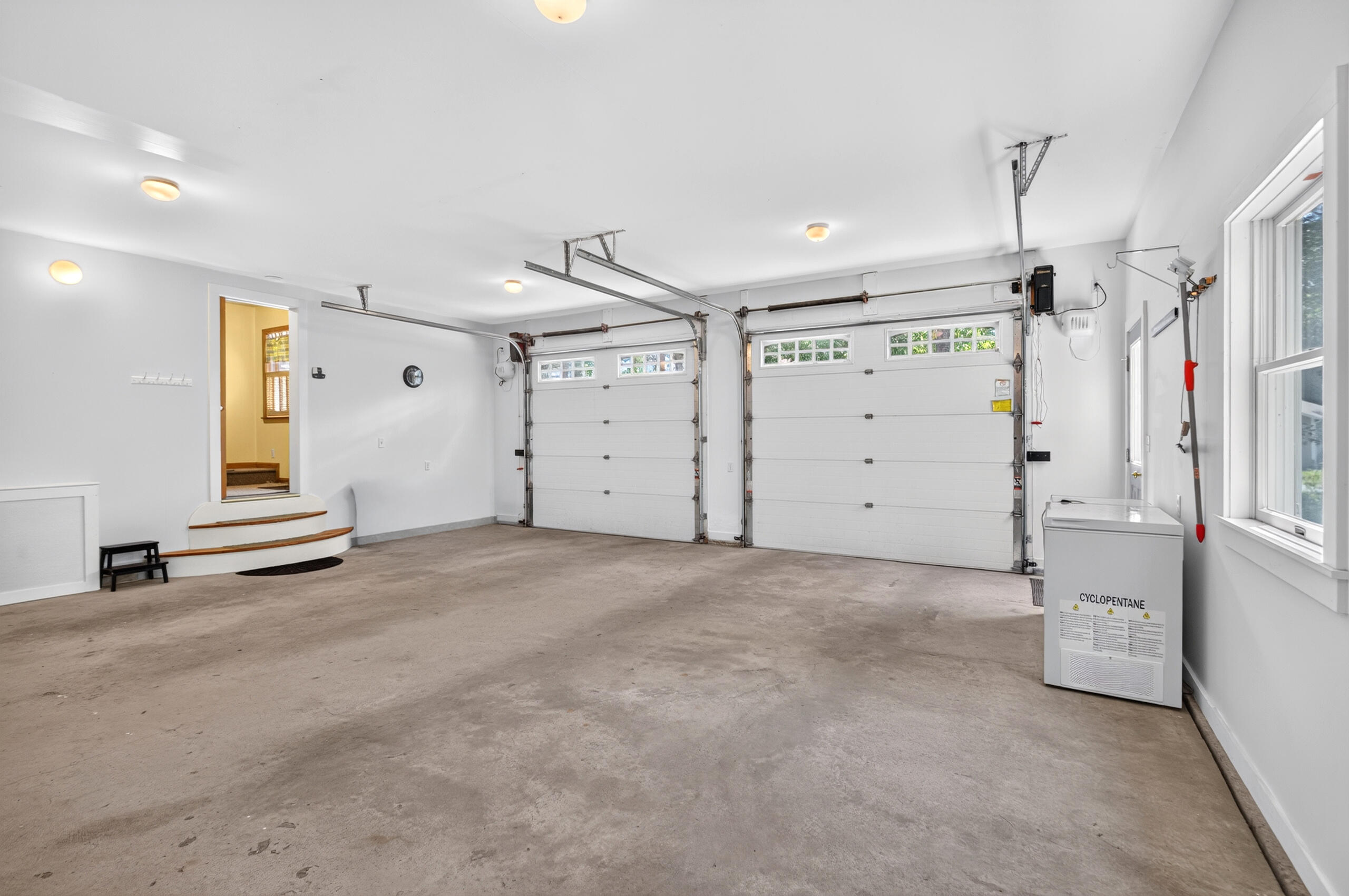 main property photo 72