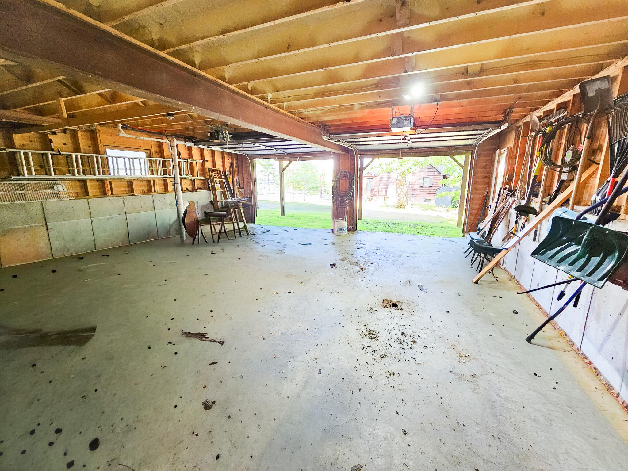 main property photo 119