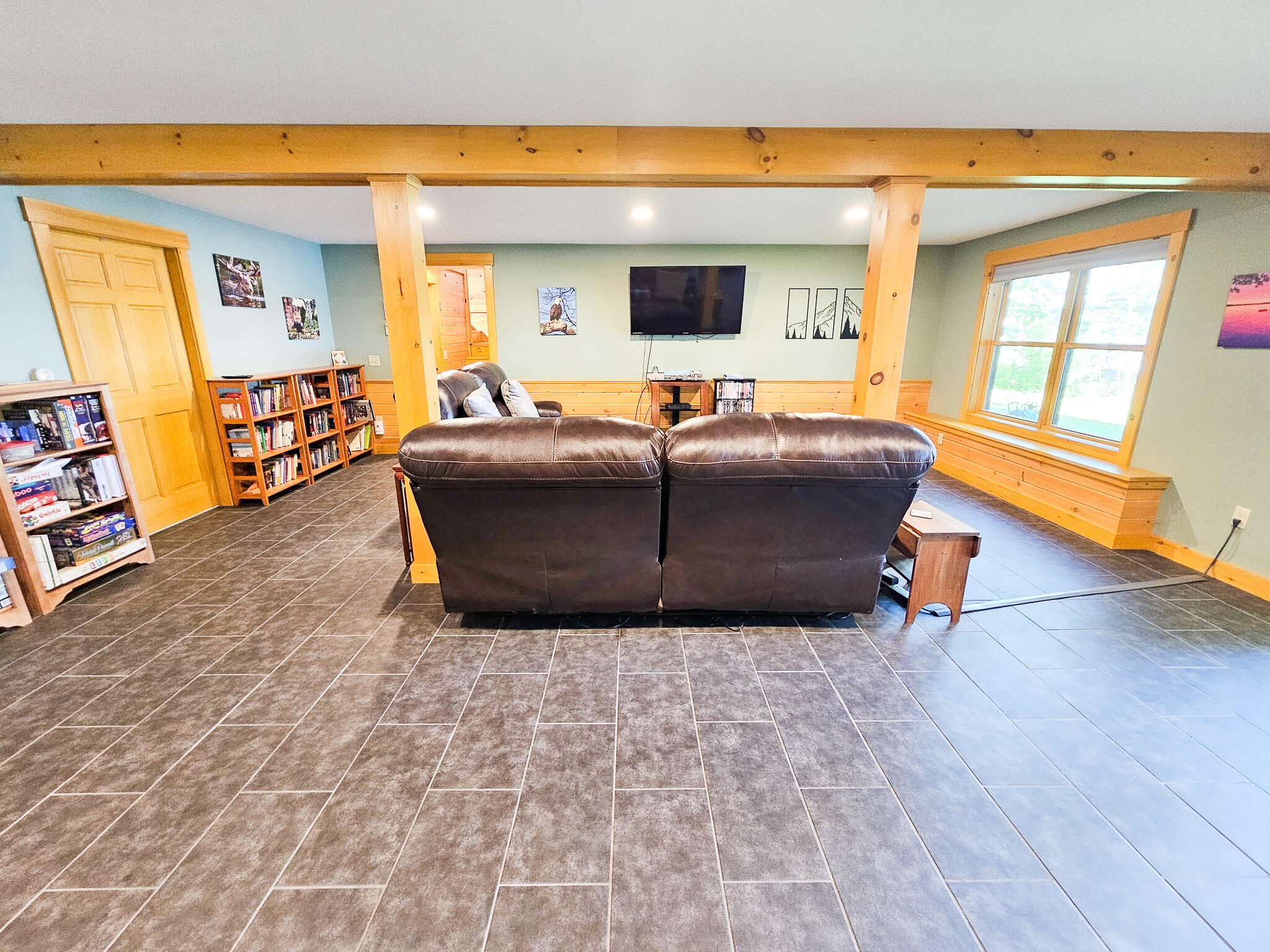 main property photo 75