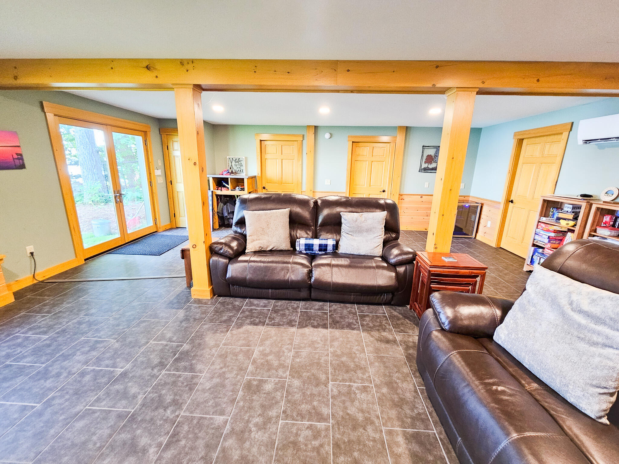 main property photo 79