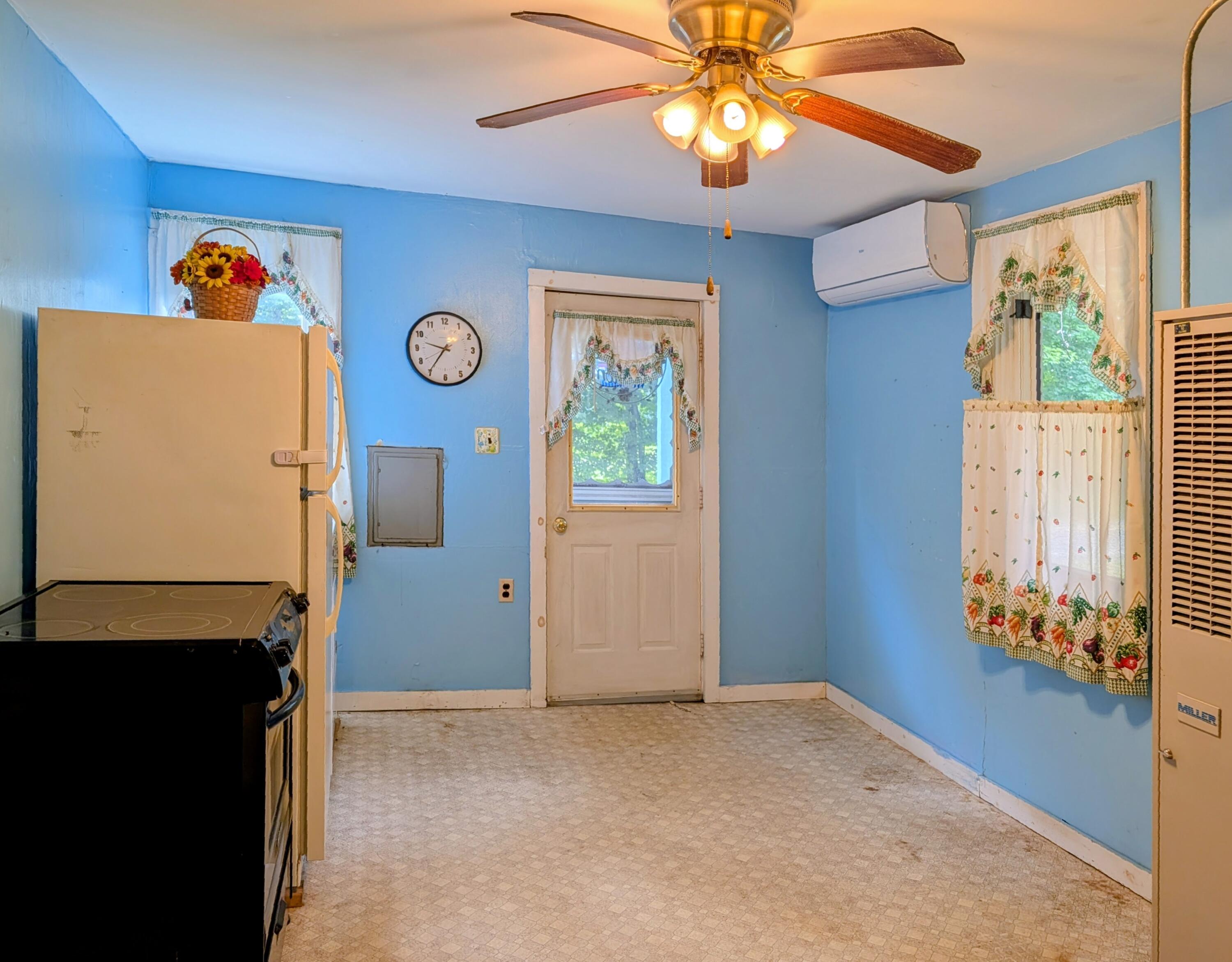 main property photo 81