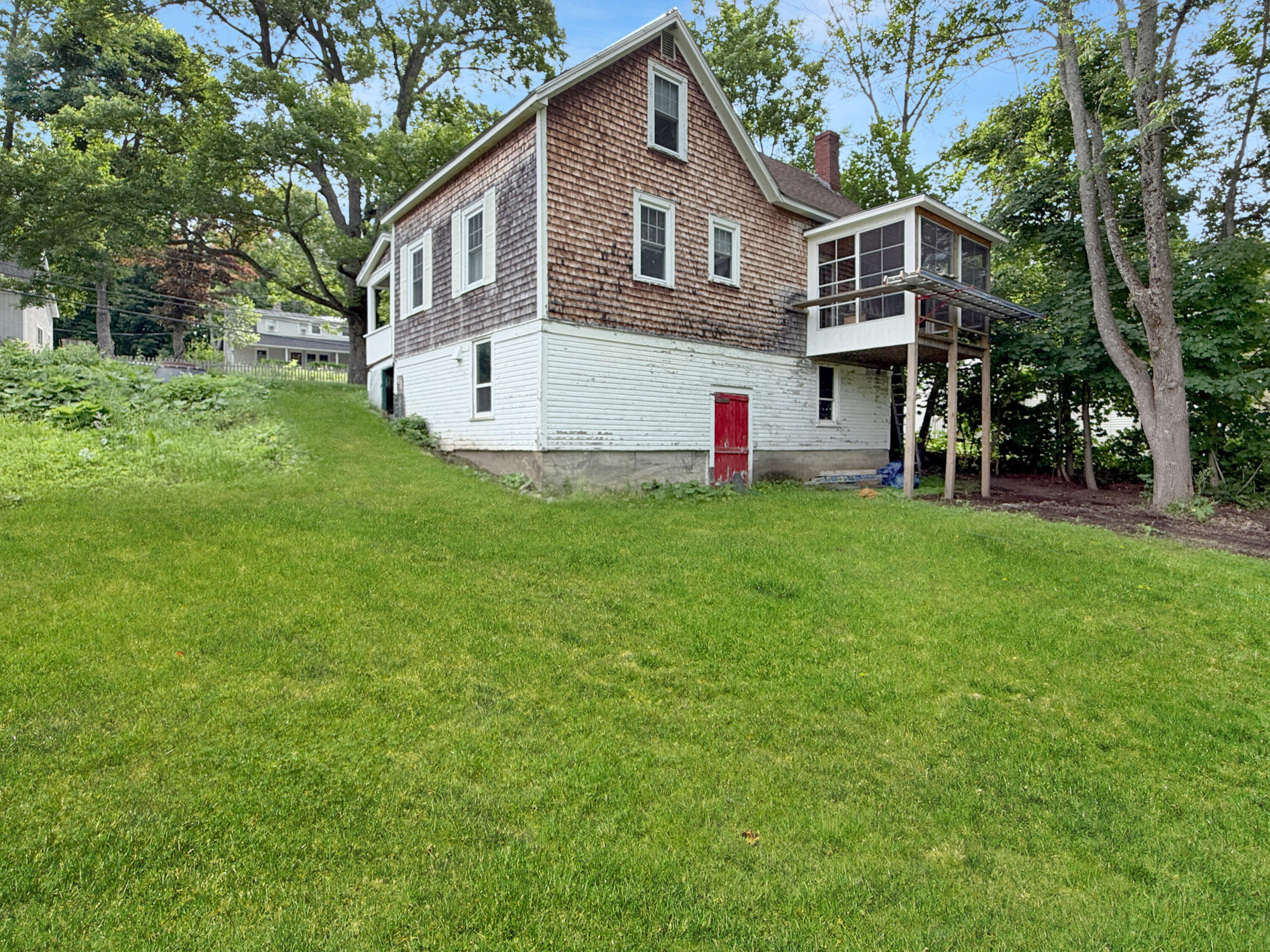 main property photo 2