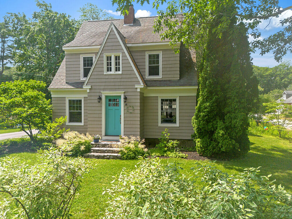 main property photo 45