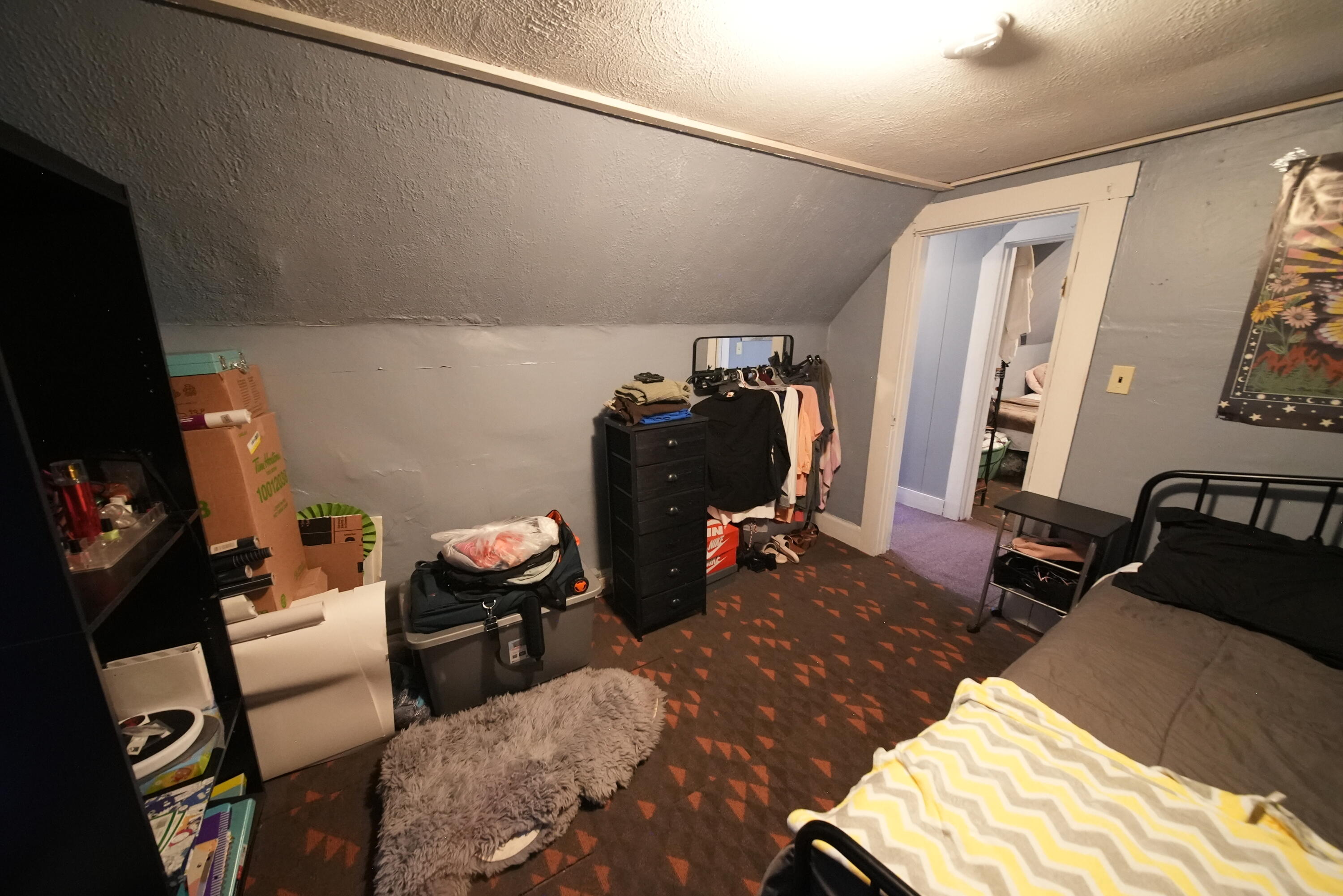 main property photo 50