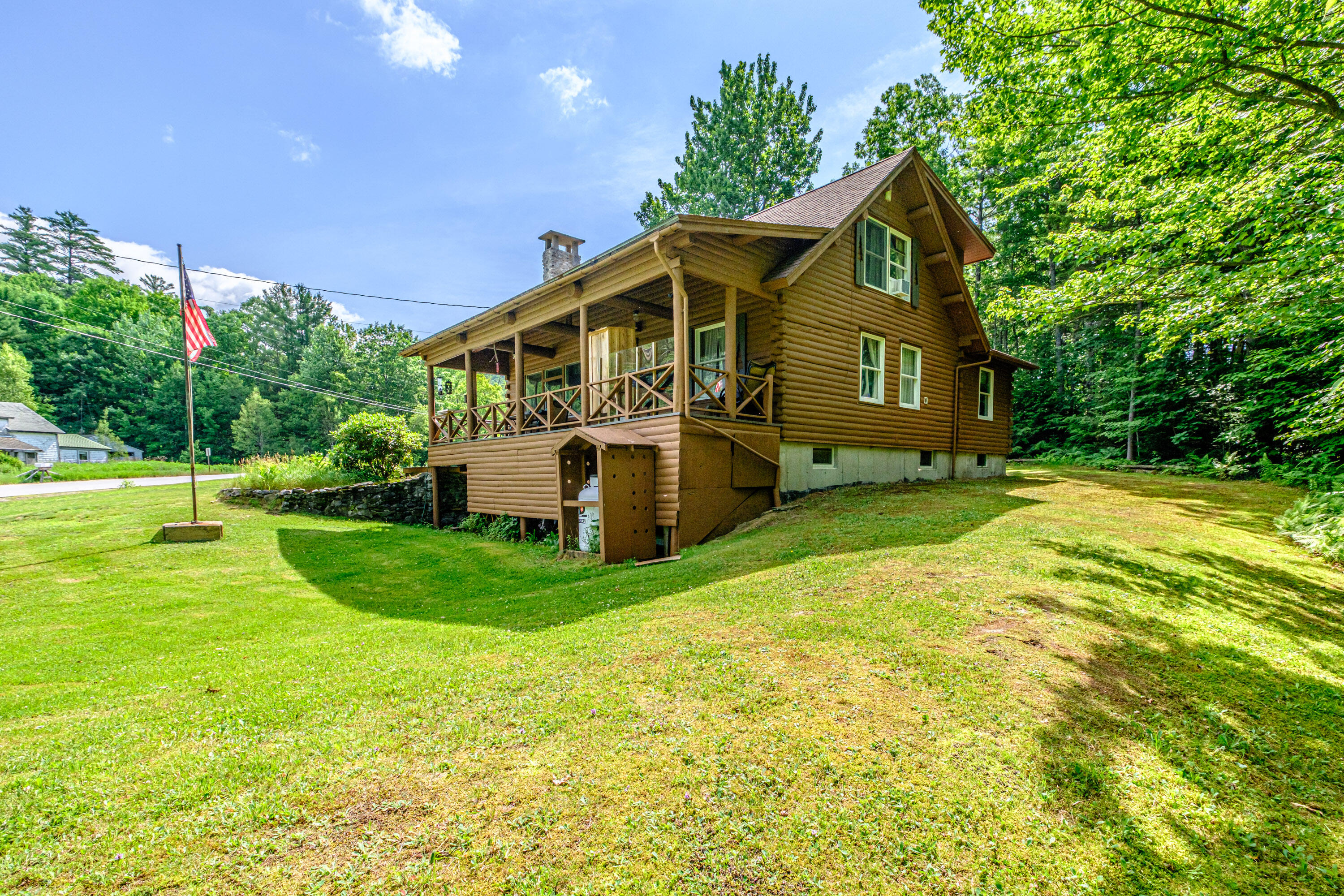 main property photo 50