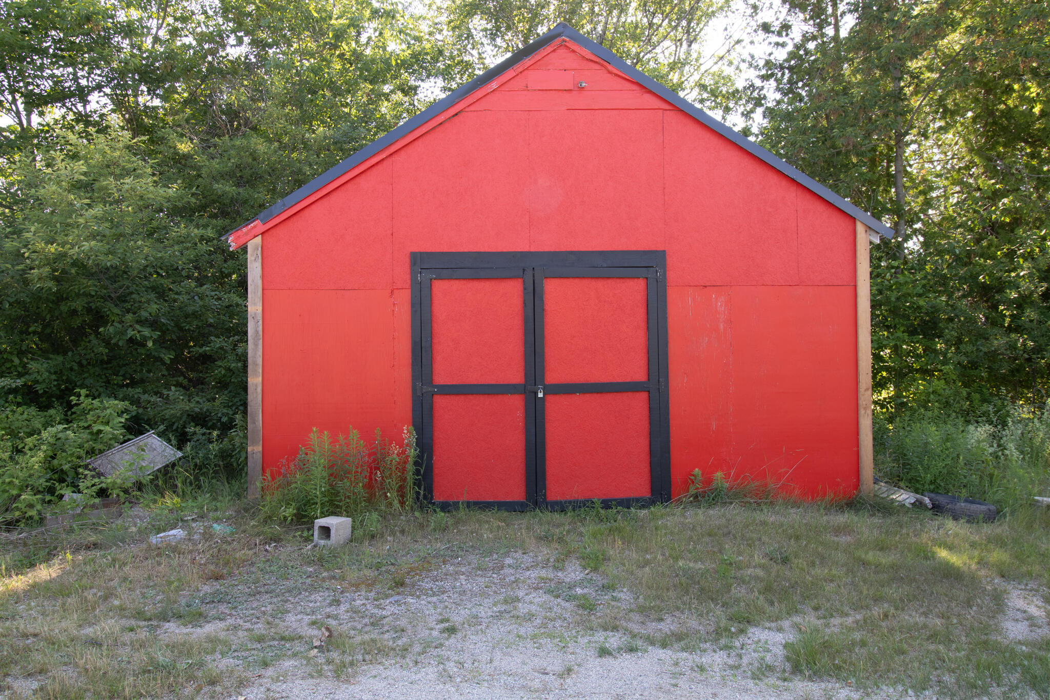main property photo 11