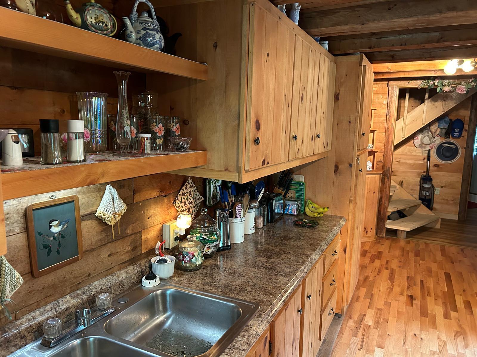 main property photo 18