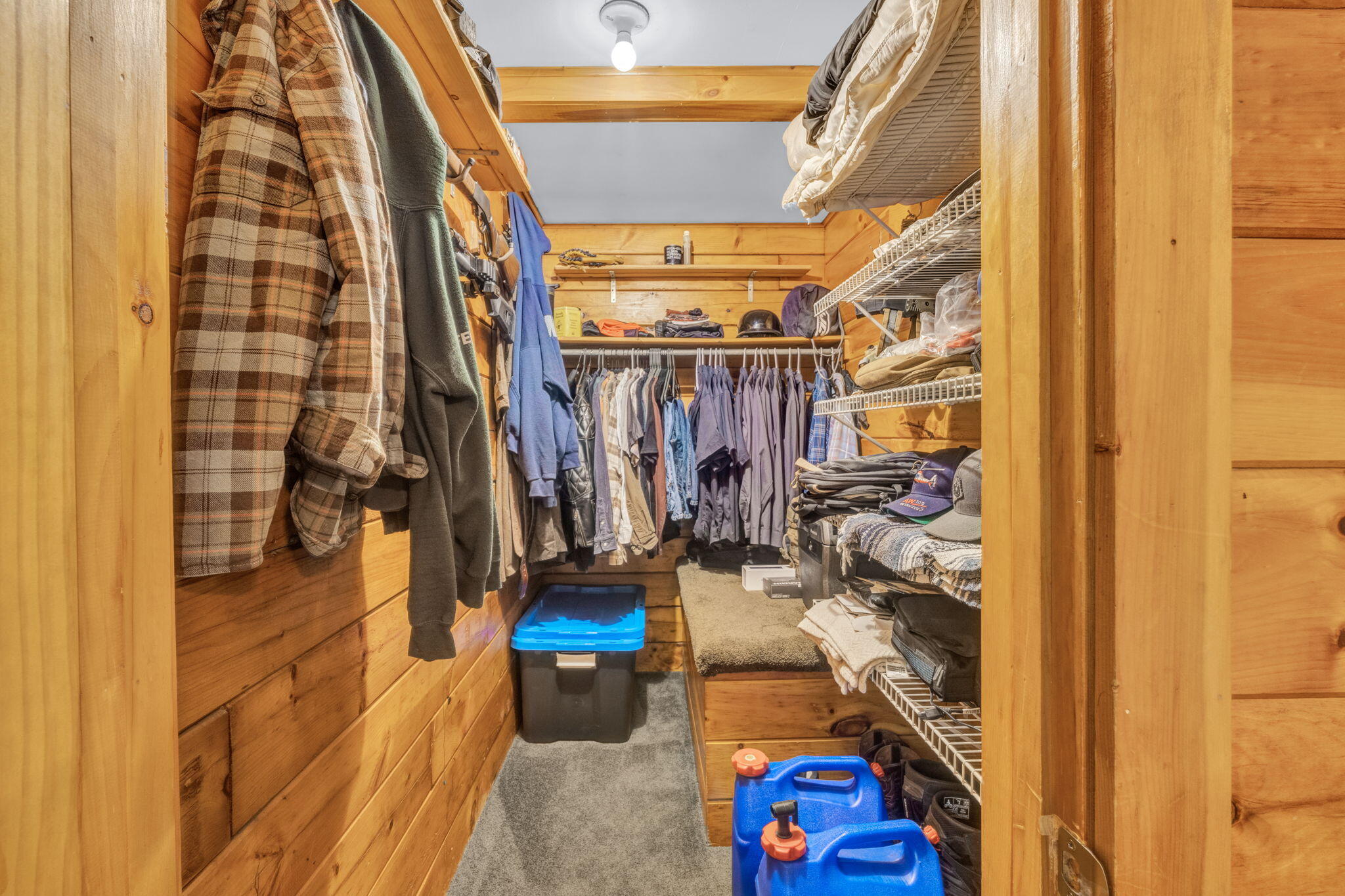 main property photo 41