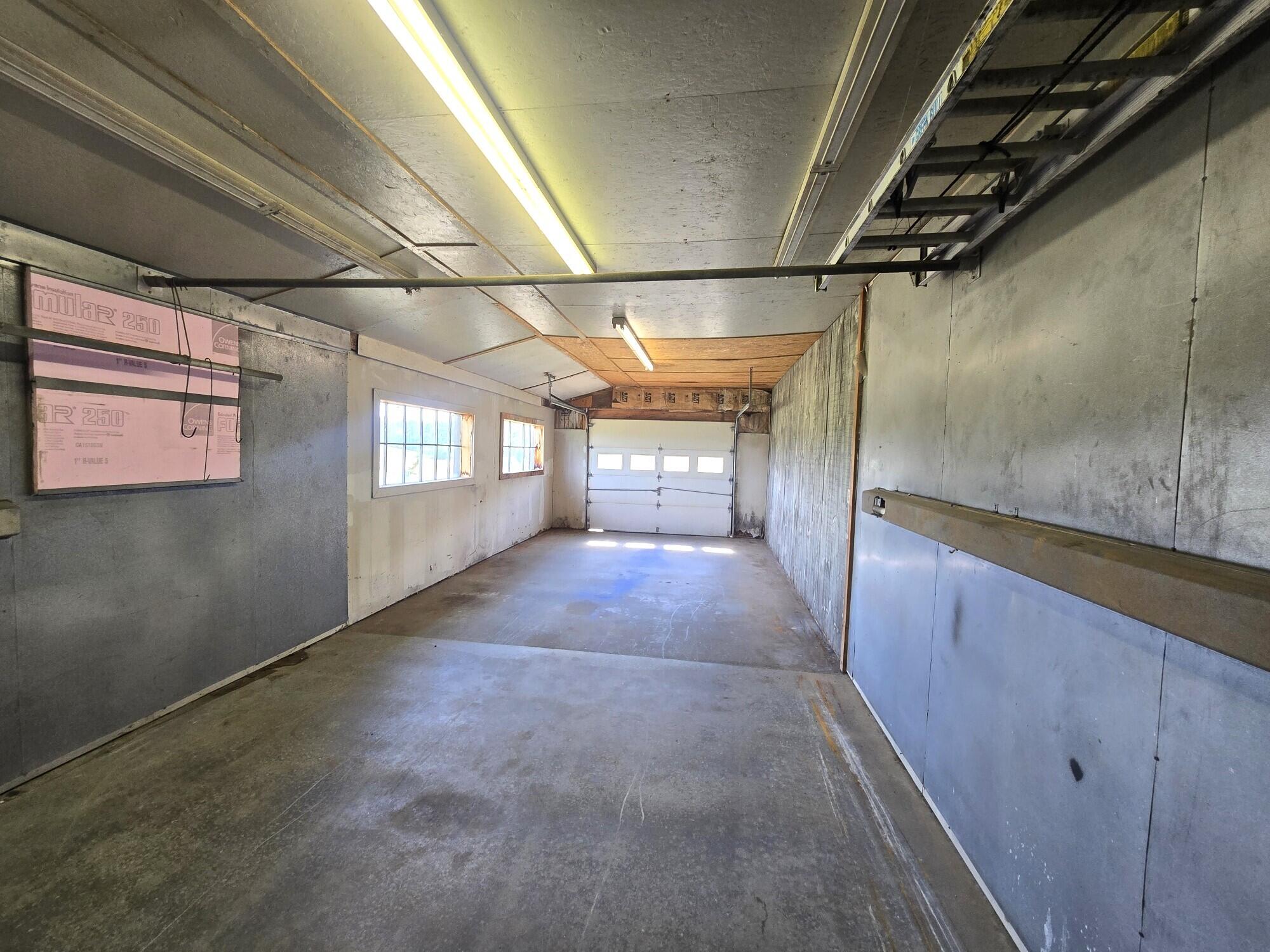 main property photo 58