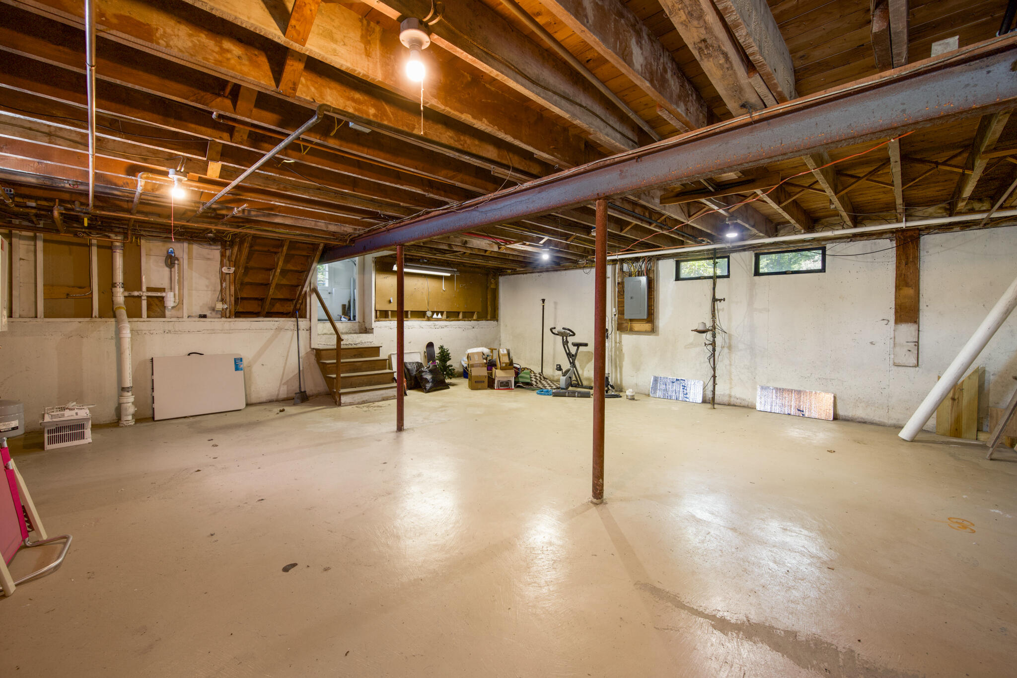 main property photo 20