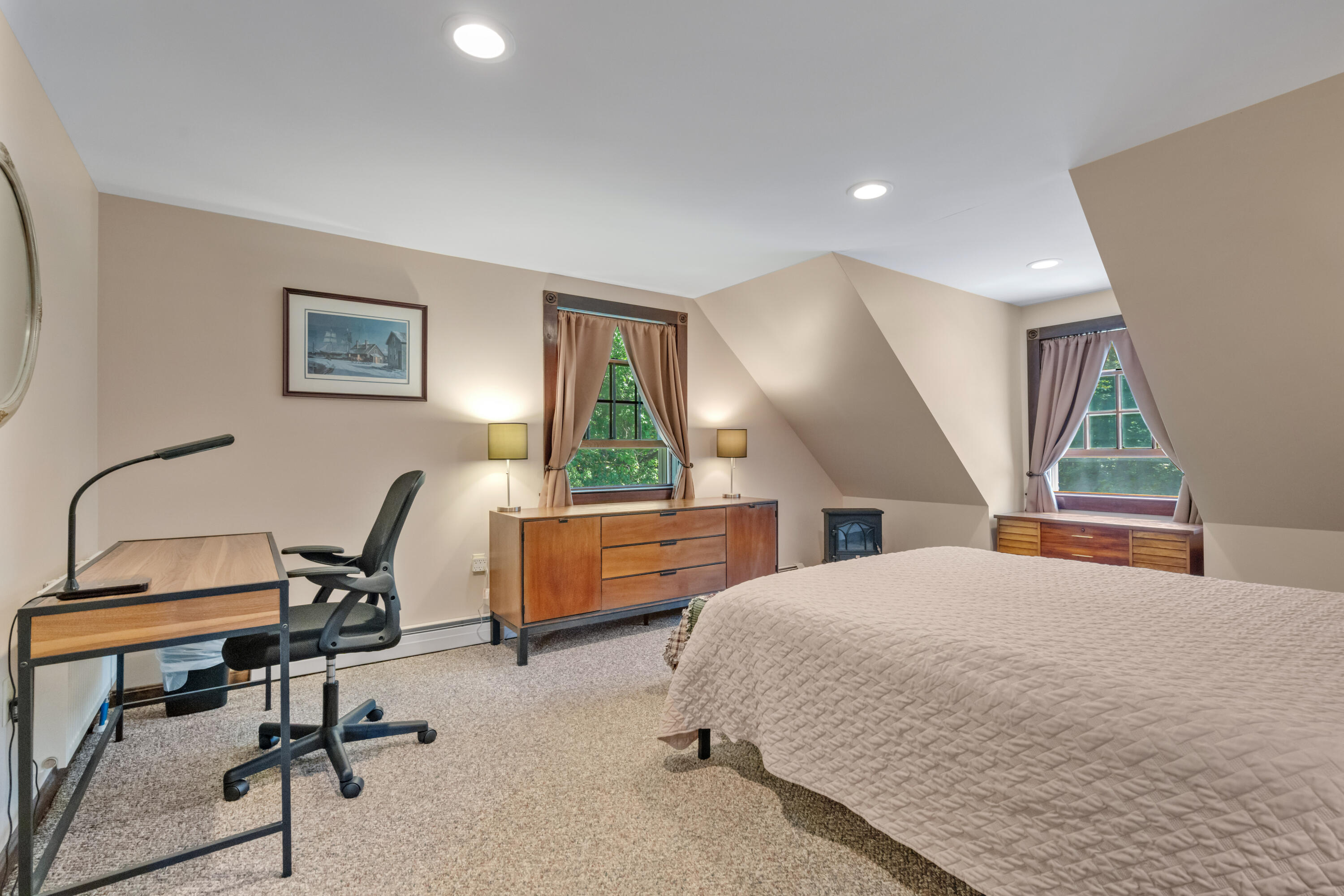 main property photo 64