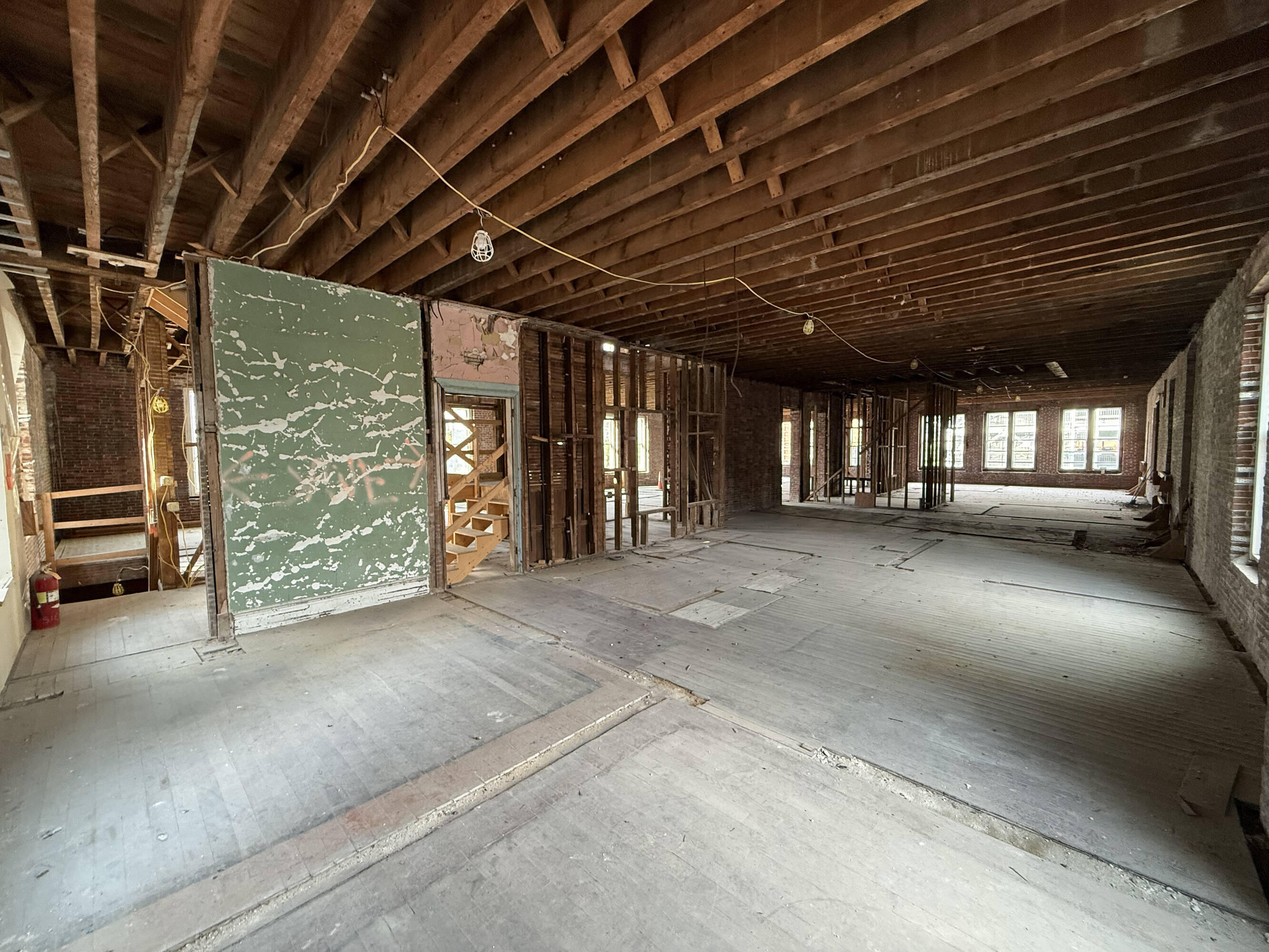 main property photo 9