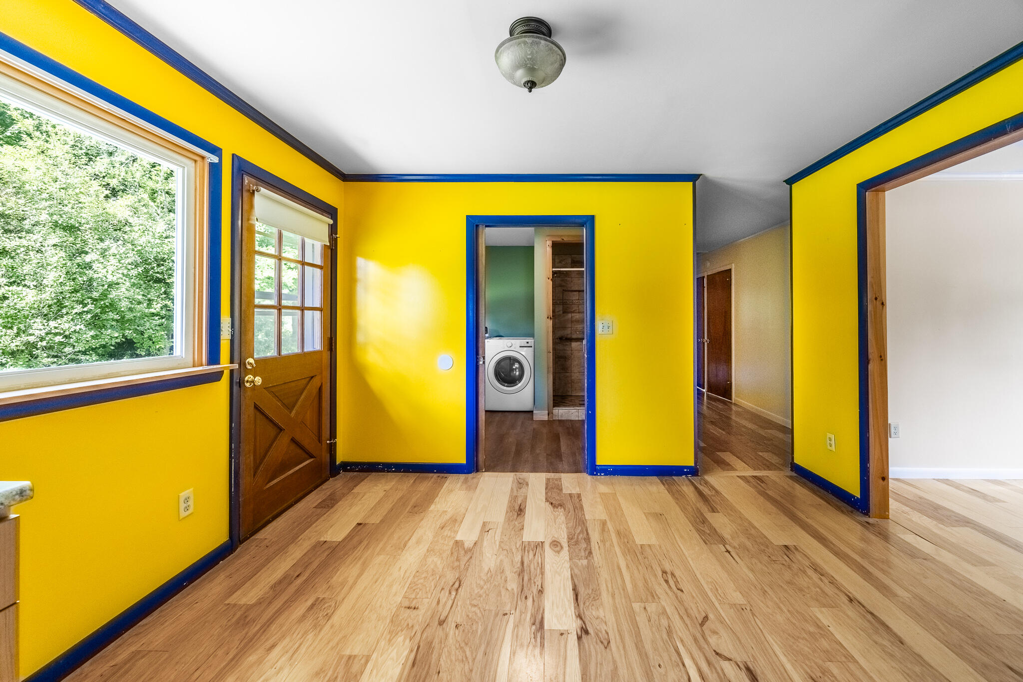 main property photo 7