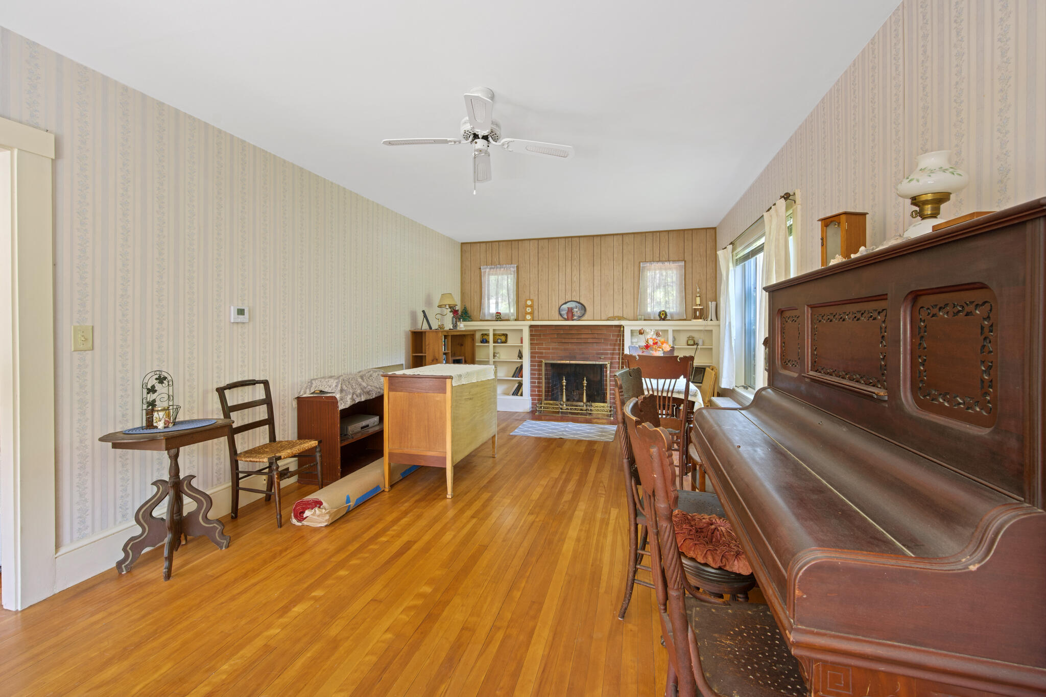 main property photo 25