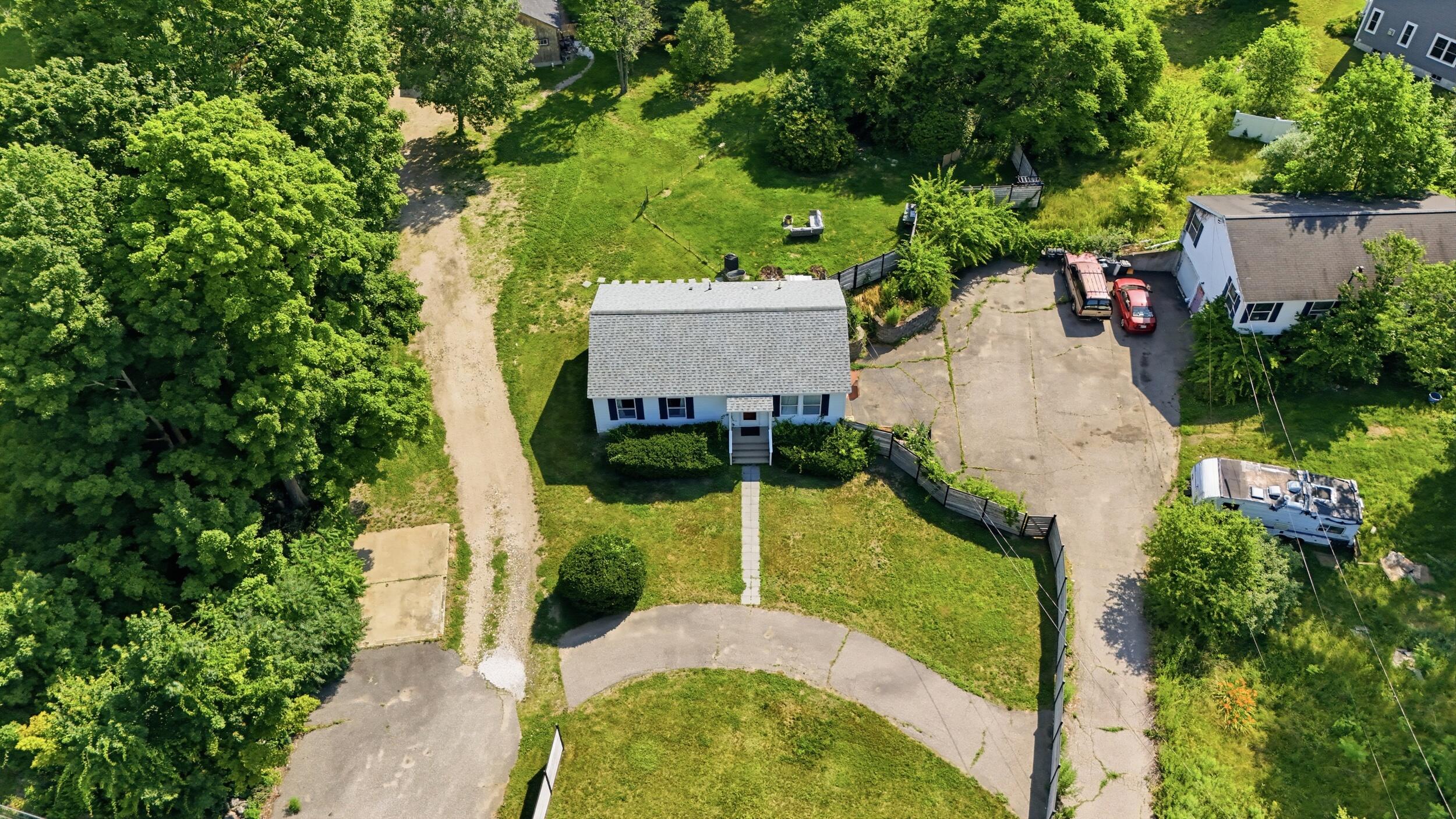 main property photo 45