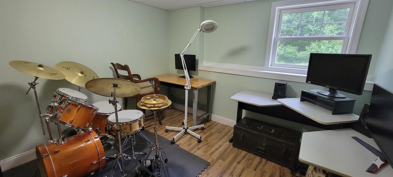 main property photo 7