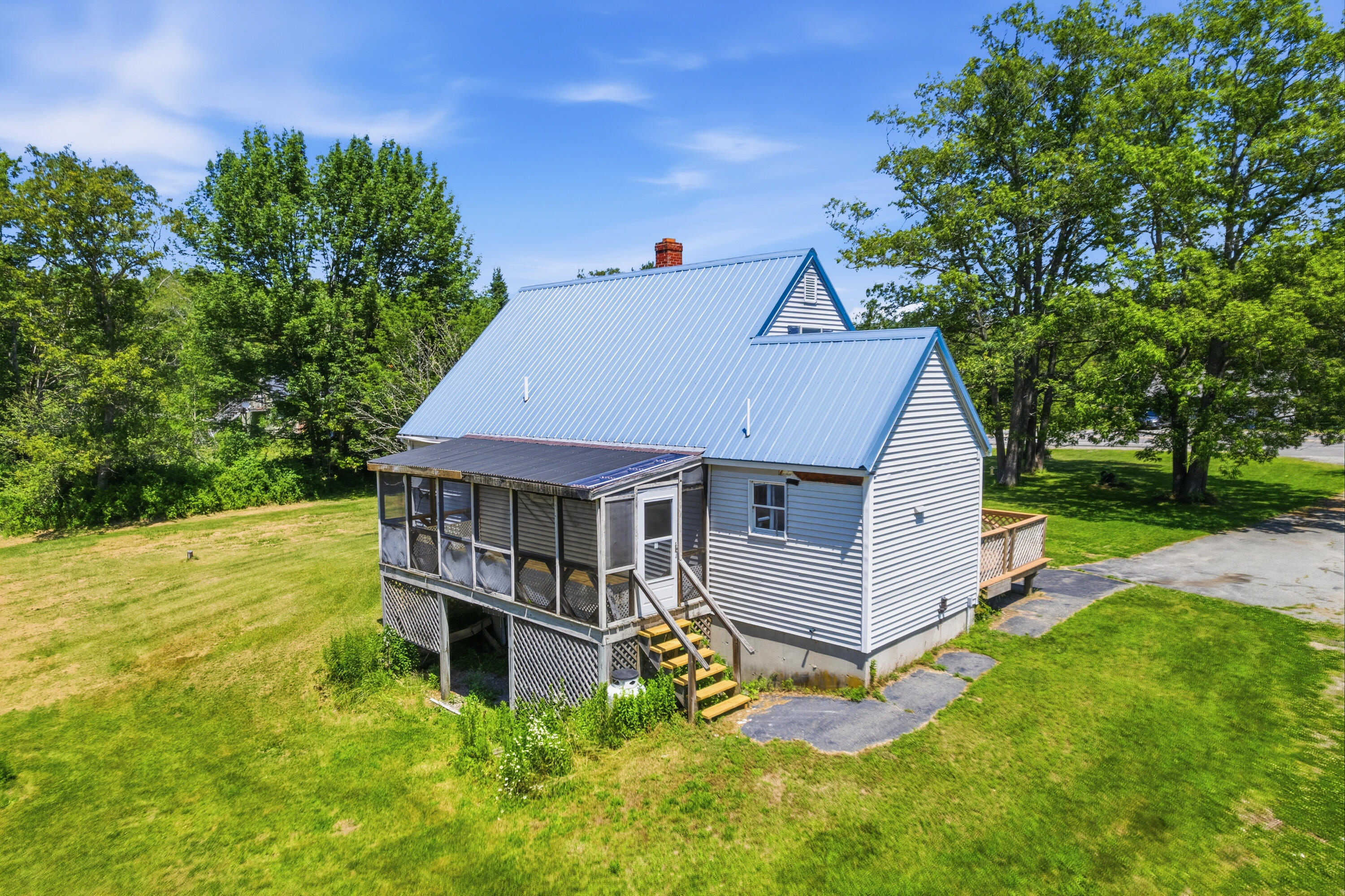 main property photo 47