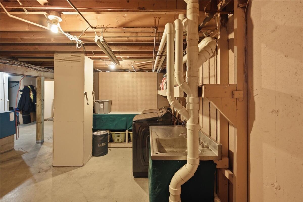 main property photo 57