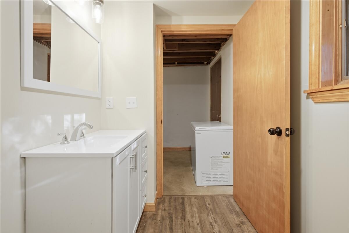 main property photo 66