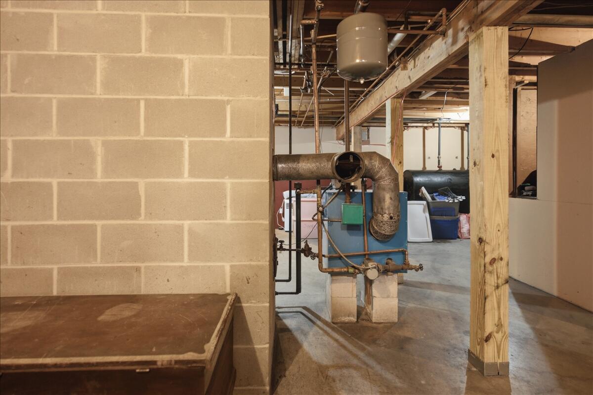 main property photo 67