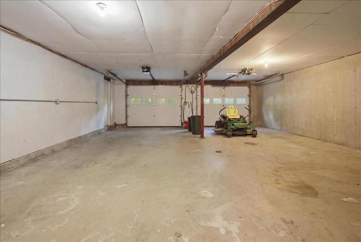 main property photo 70