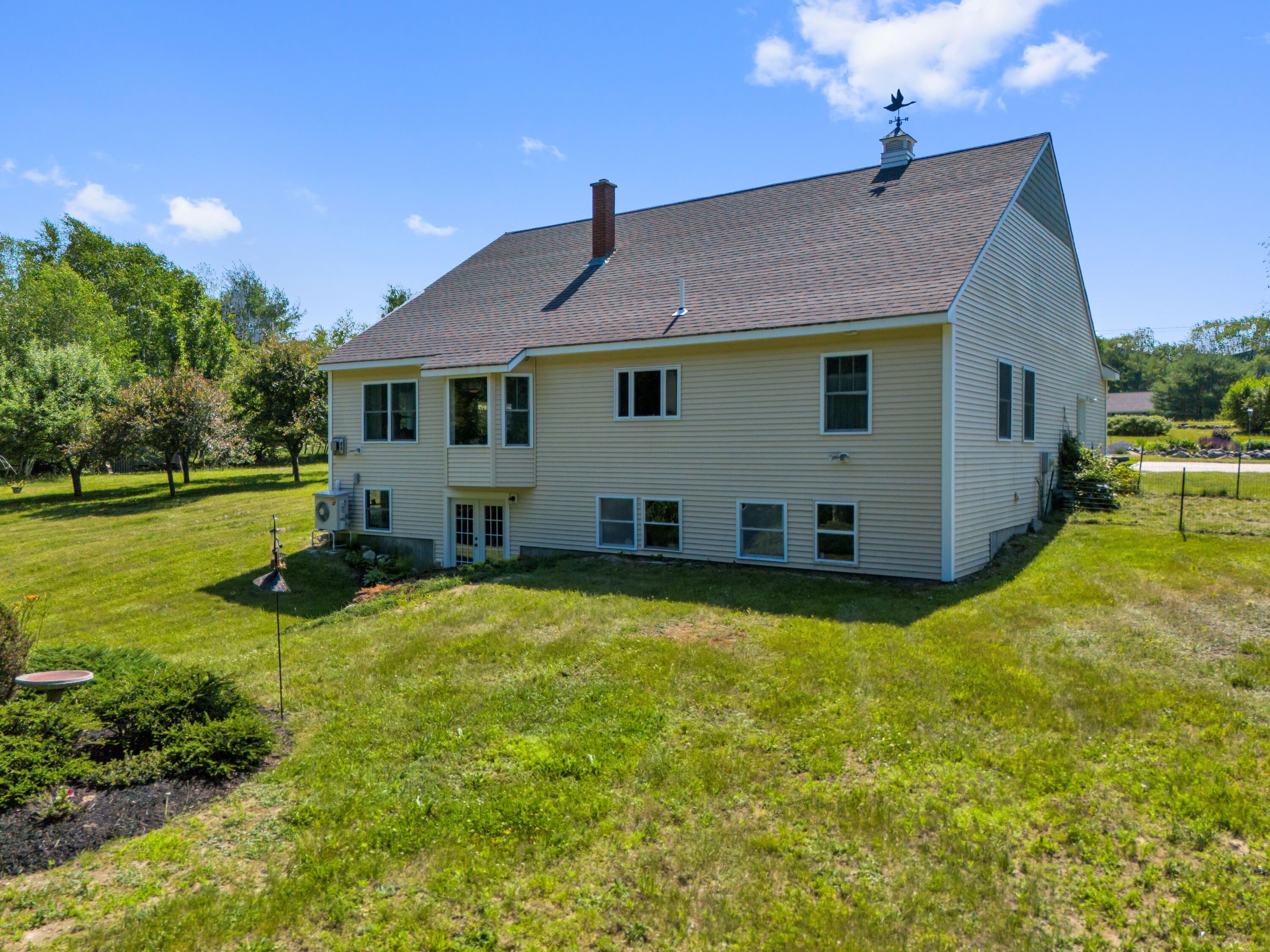 main property photo 36