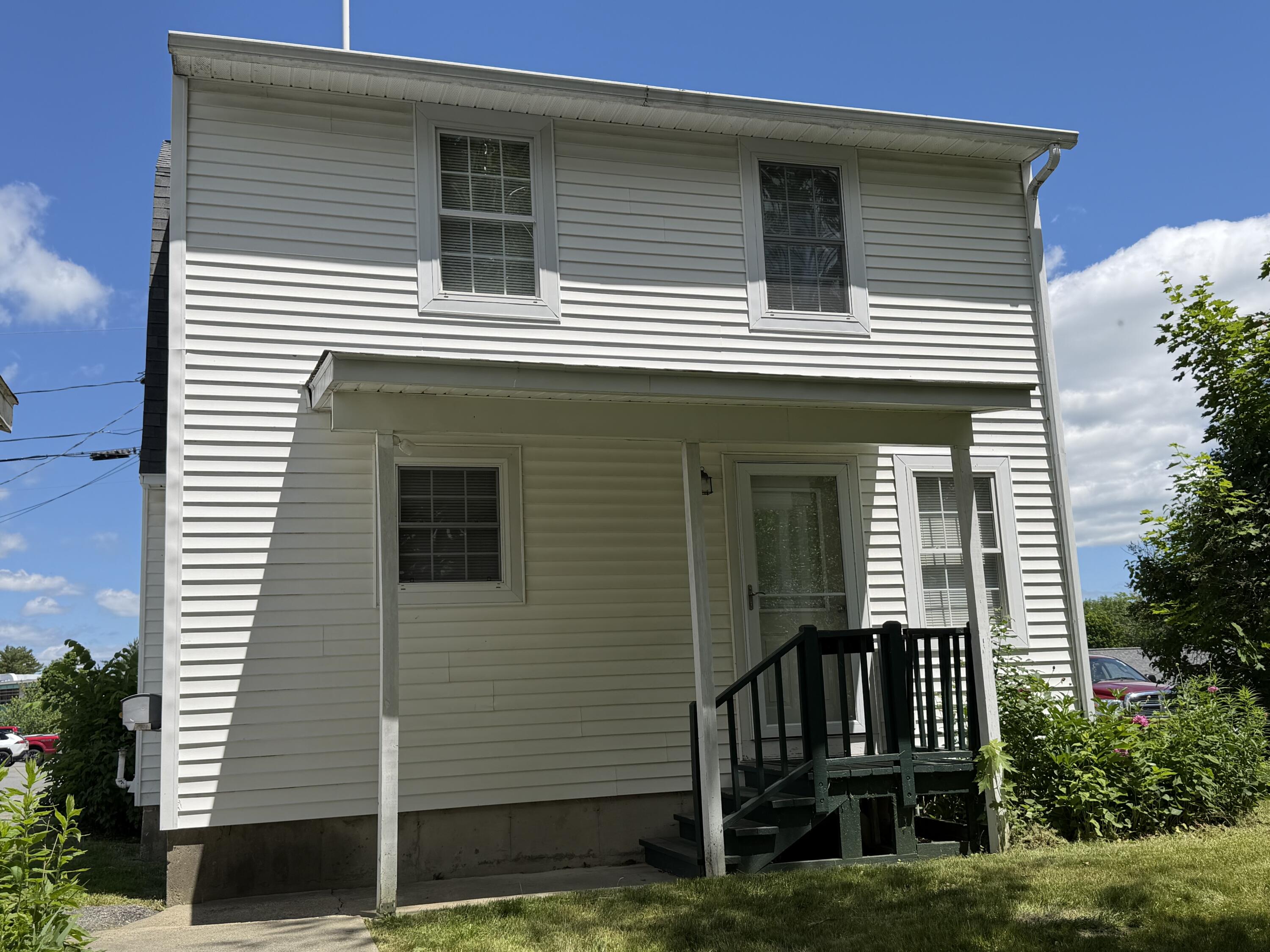 main property photo 13