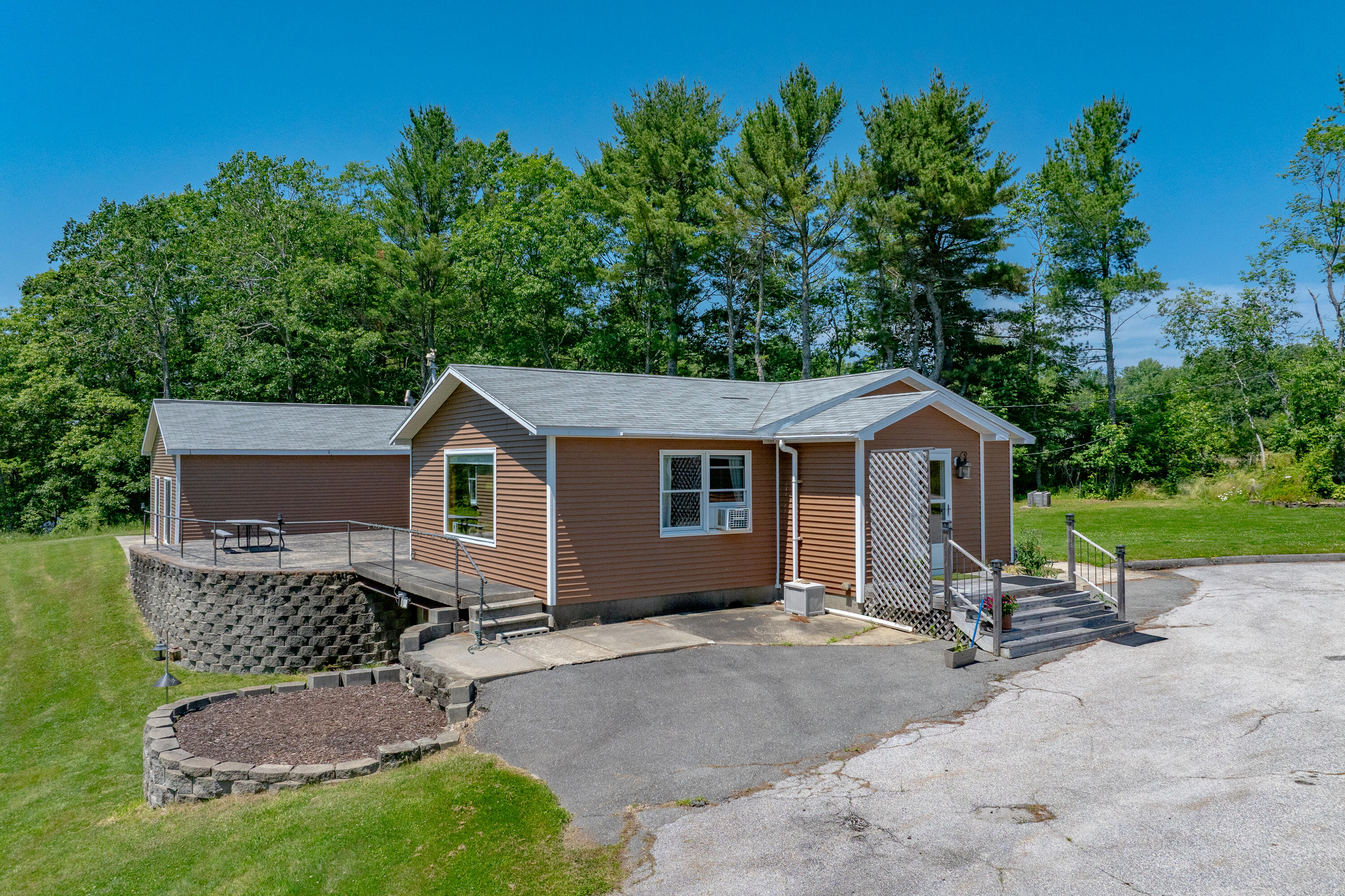 main property photo 108
