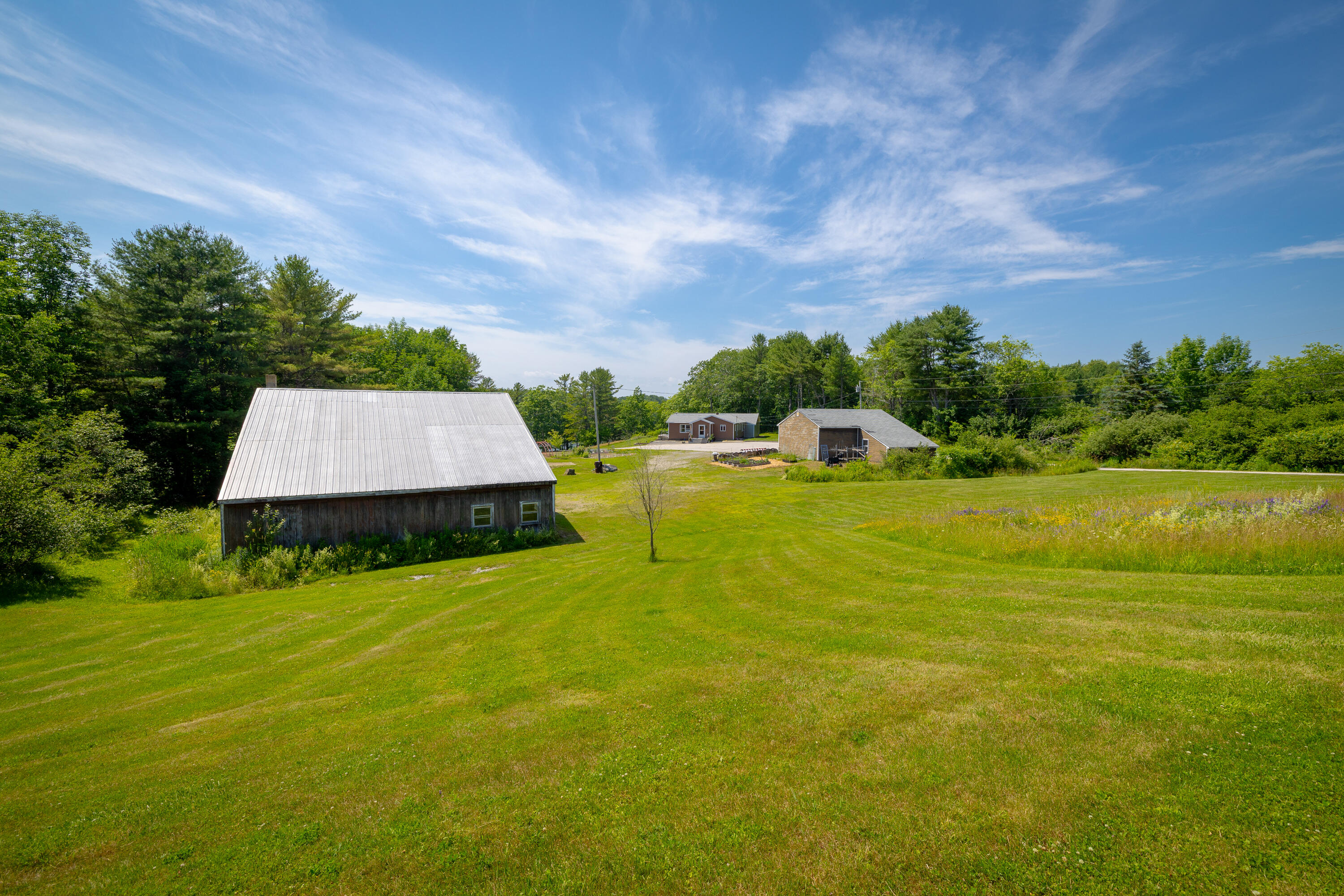 main property photo 109