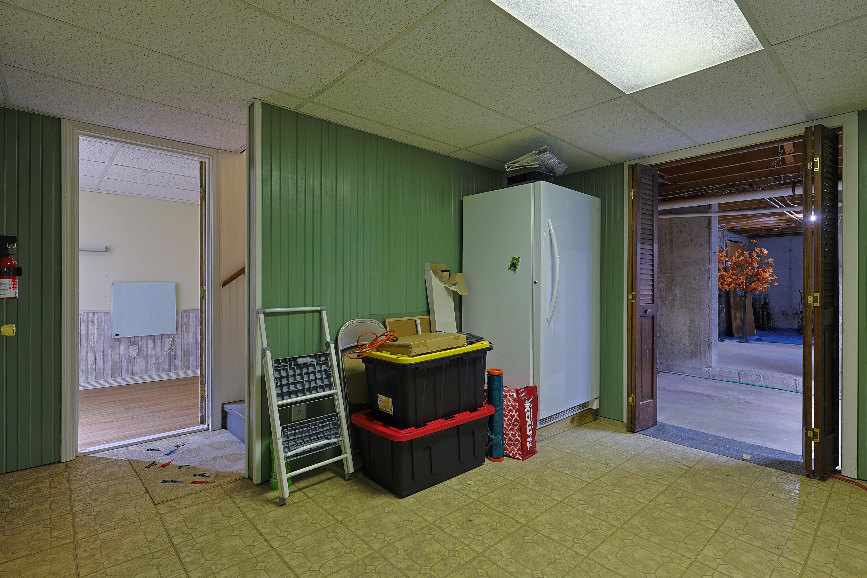 main property photo 60