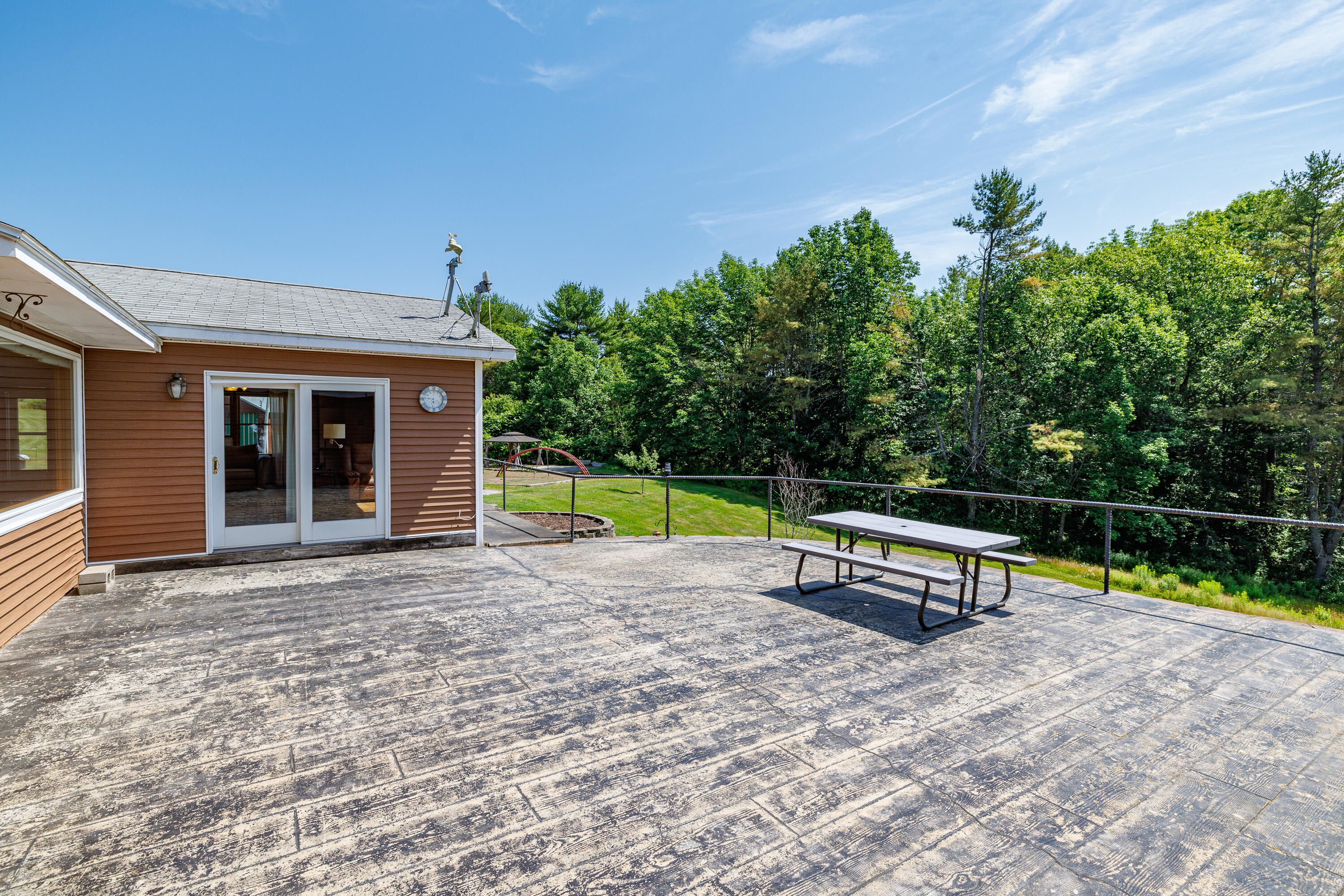 main property photo 73