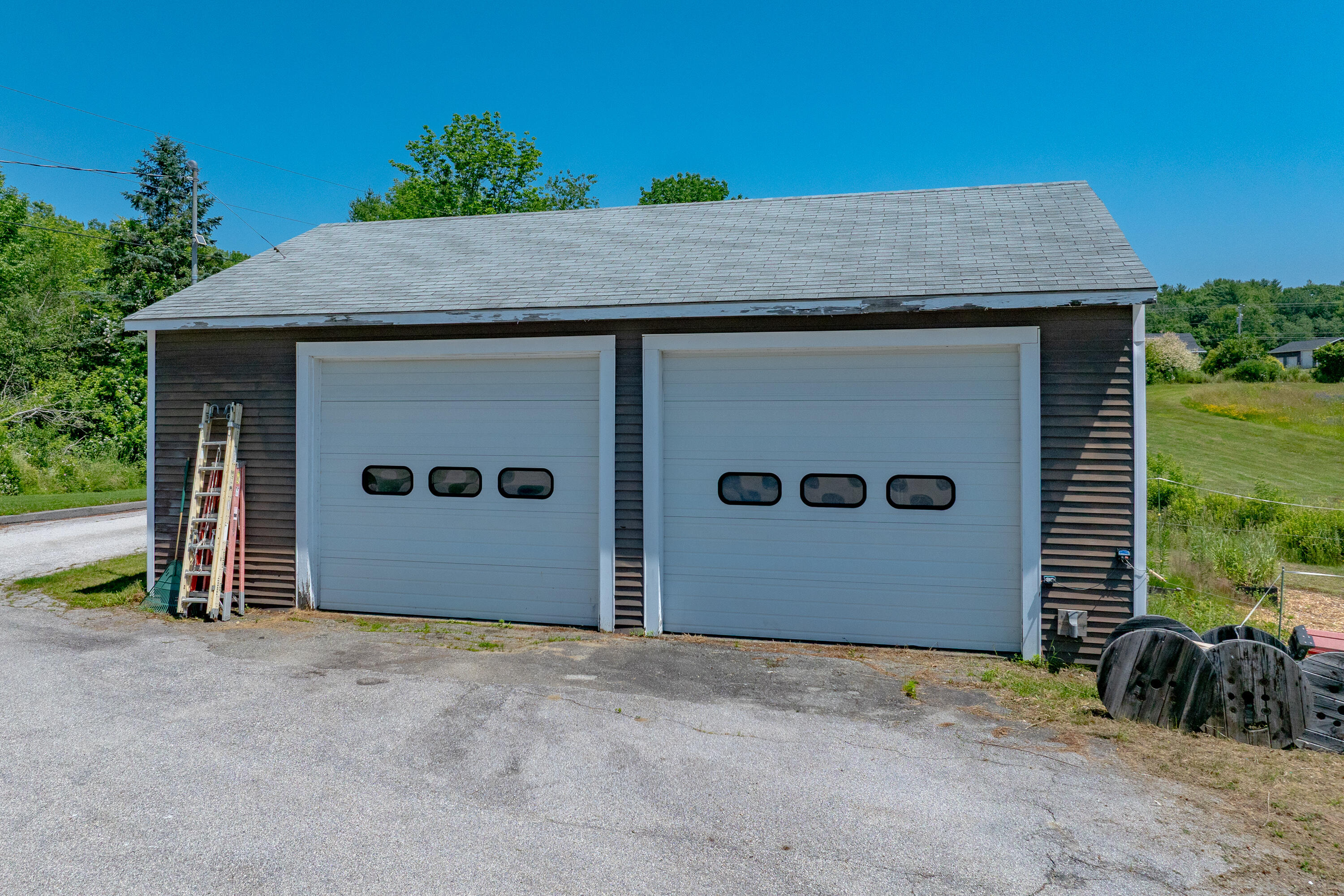 main property photo 83